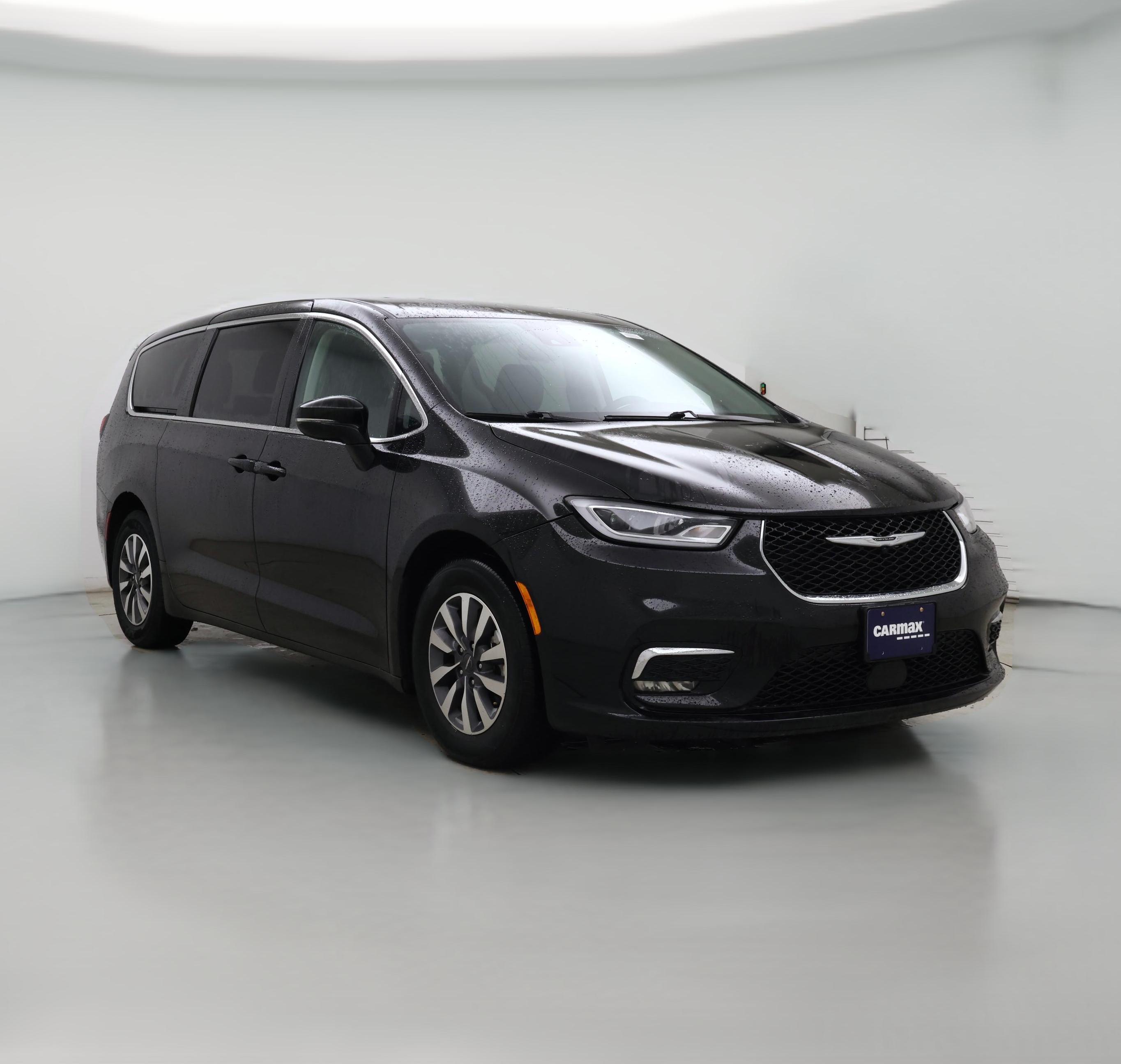 Thumbnail: 2024 Chrysler Pacifica - 1