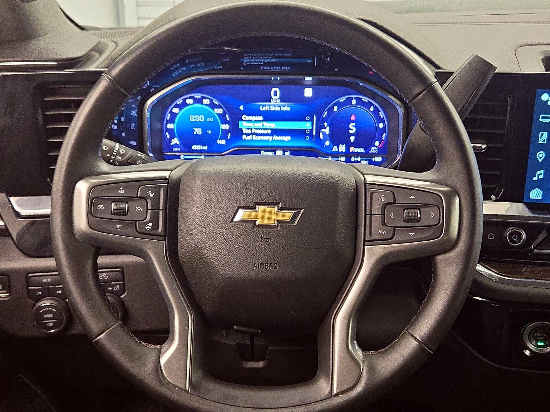 Thumbnail: 2023 Chevrolet Silverado 1500 - 10