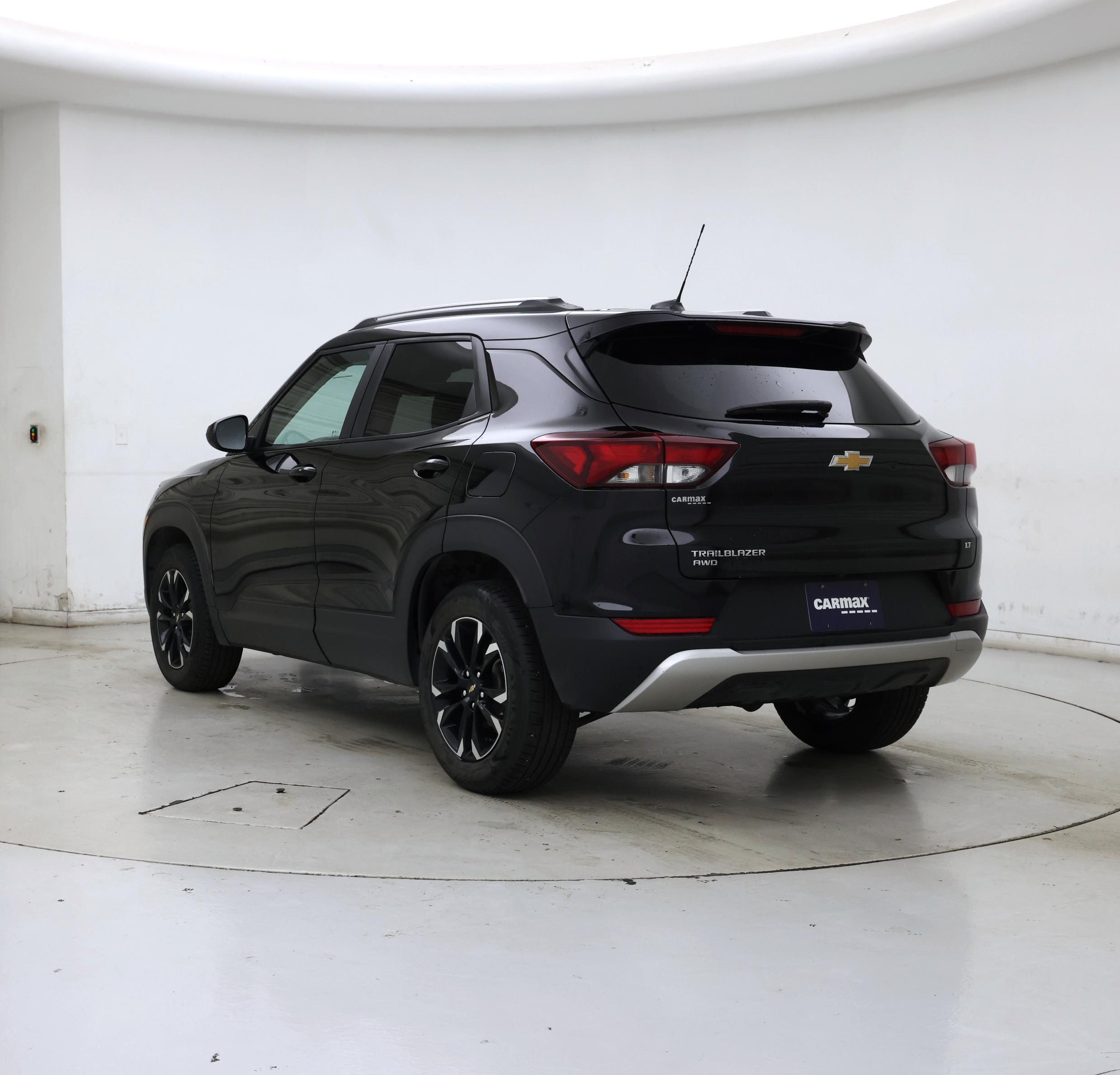 Thumbnail: 2023 Chevrolet TrailBlazer - 2