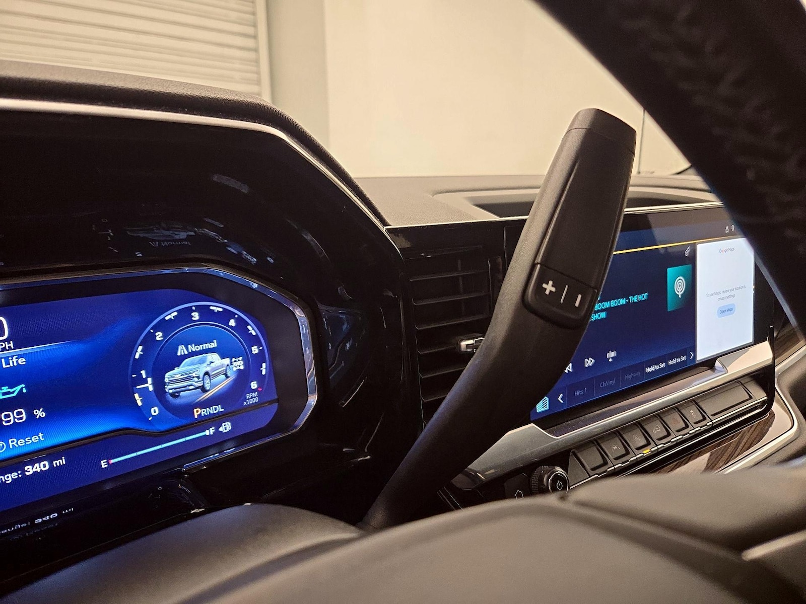 2022 Chevrolet Silverado 1500 LT - Photo 17