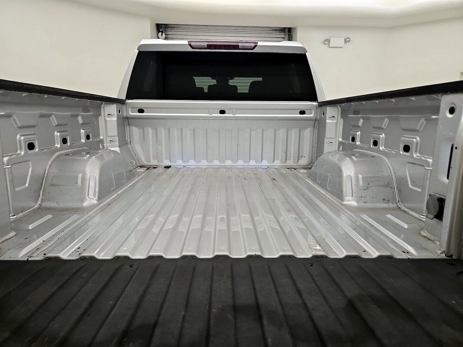 2022 Chevrolet Silverado 1500 LT - Photo 18