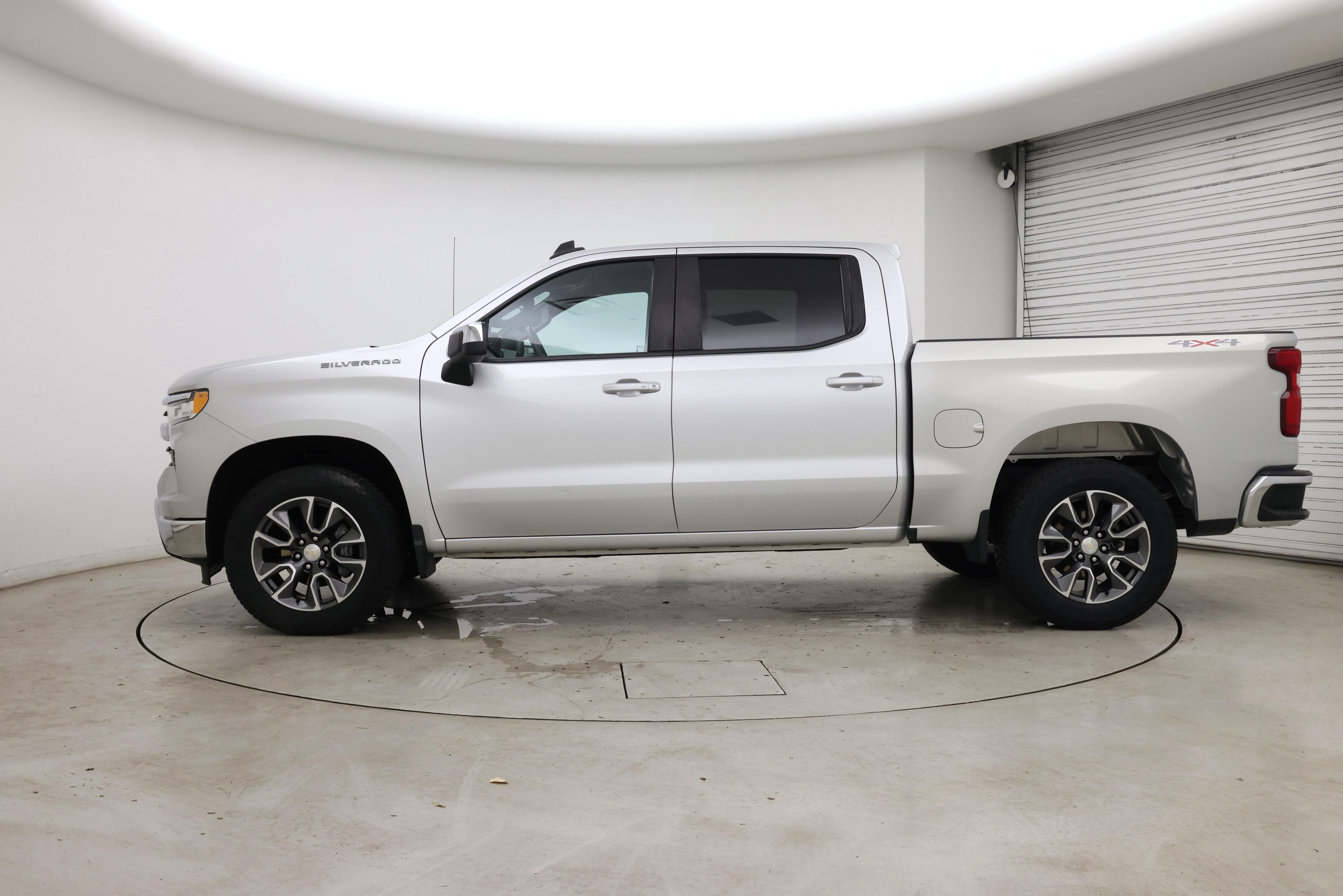 Thumbnail: 2022 Chevrolet Silverado 1500 - 3