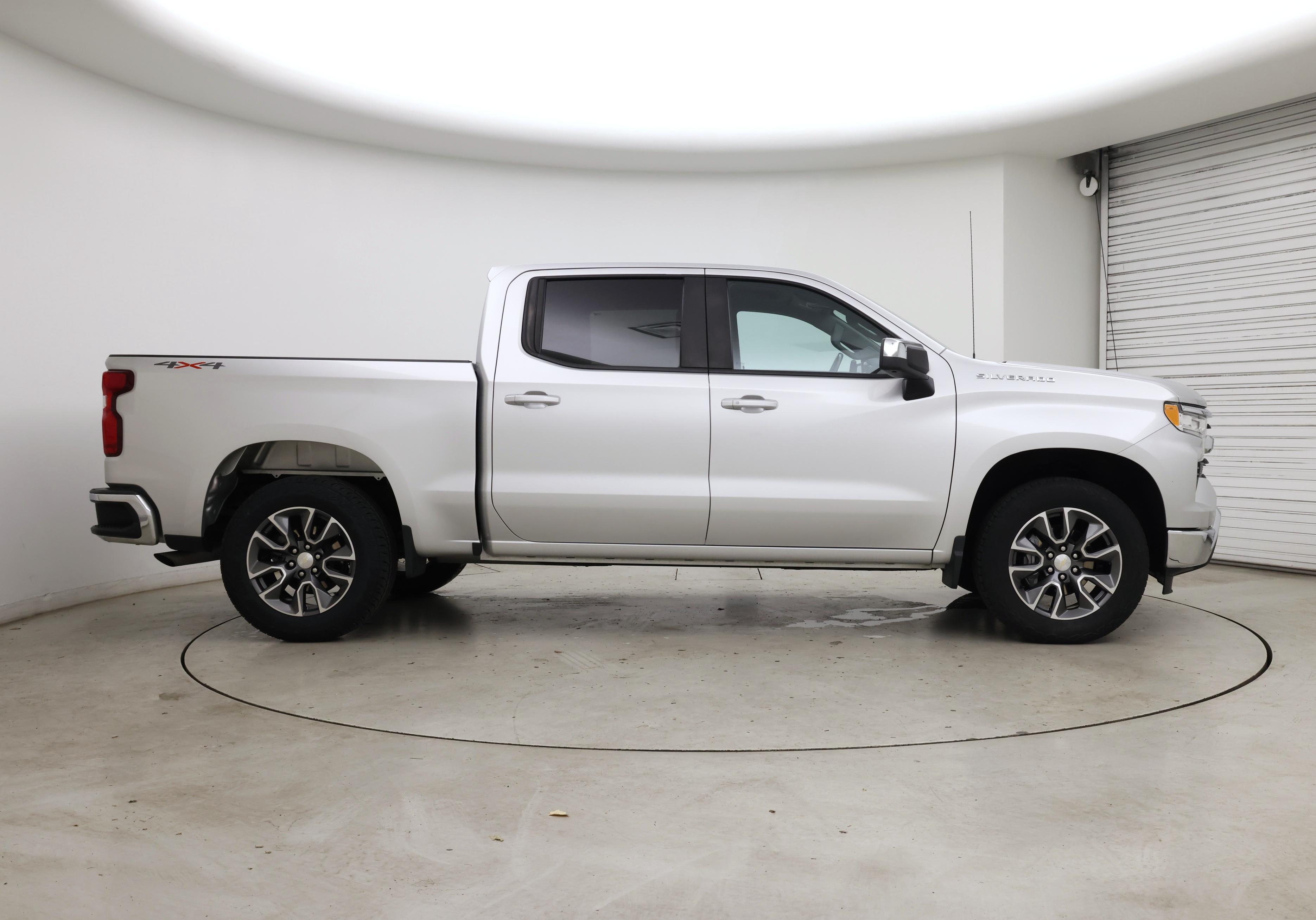 Thumbnail: 2022 Chevrolet Silverado 1500 - 7