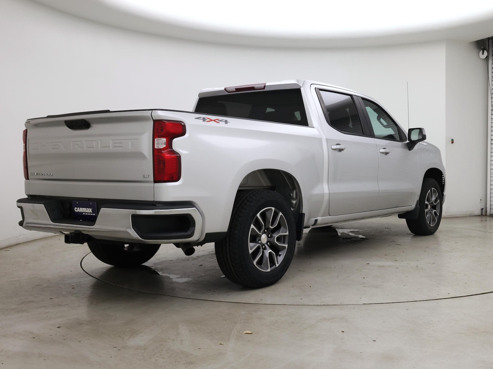 2022 Chevrolet Silverado 1500 LT - Photo 9