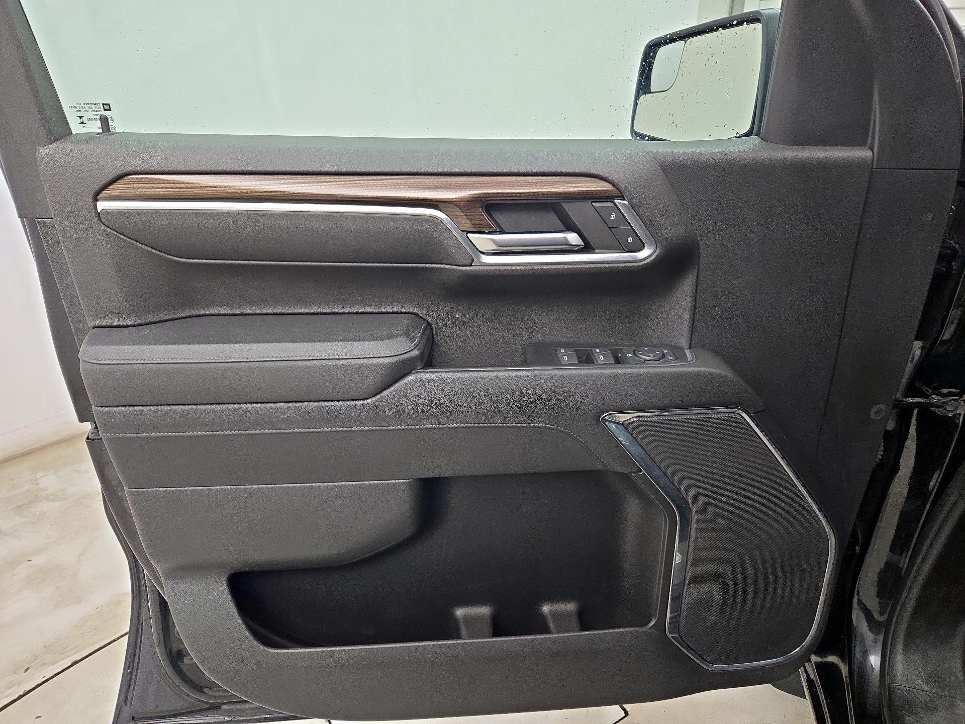 Thumbnail: 2023 Chevrolet Silverado 1500 - 12