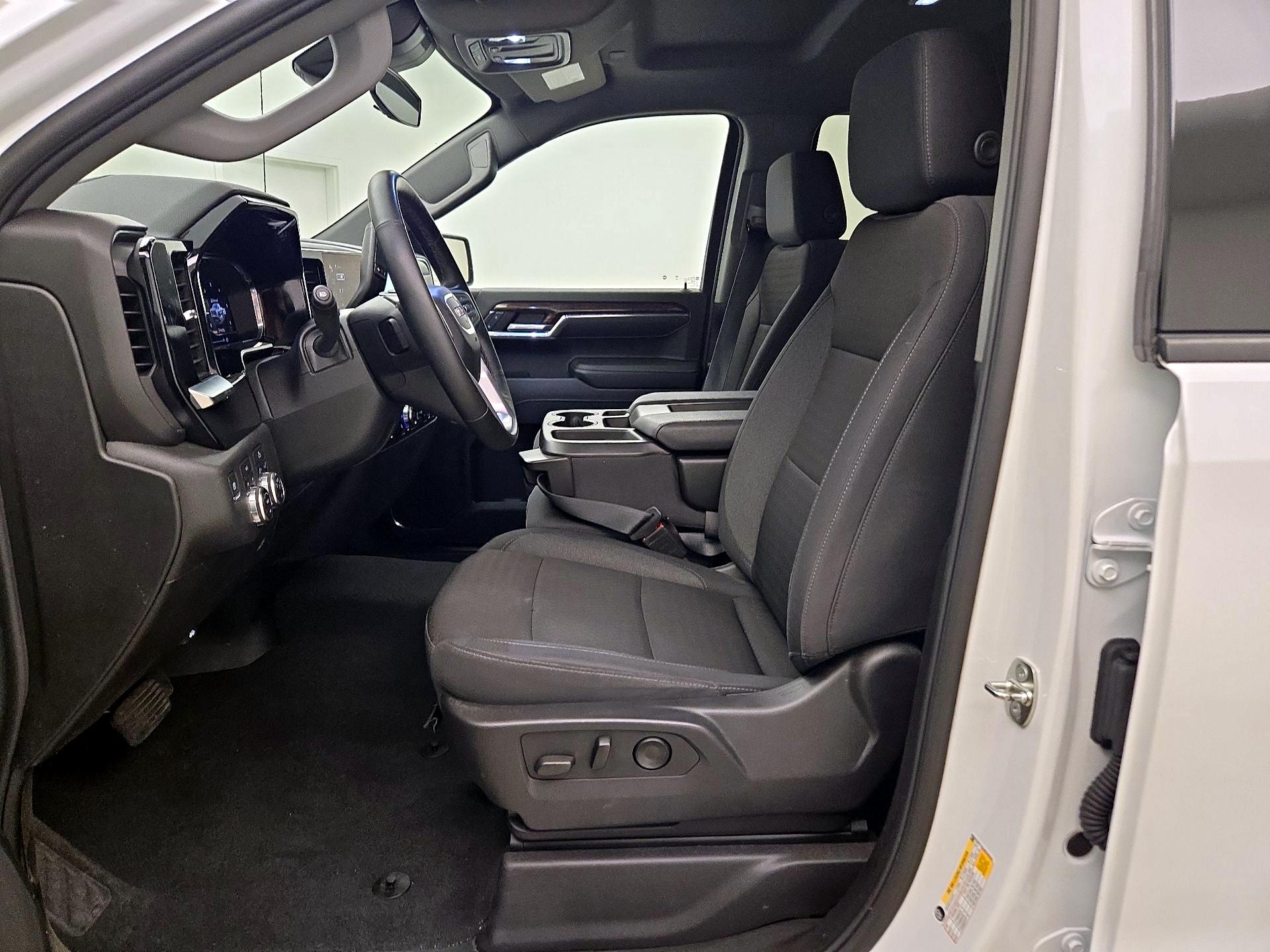 Thumbnail: 2024 GMC Sierra 1500 - 11