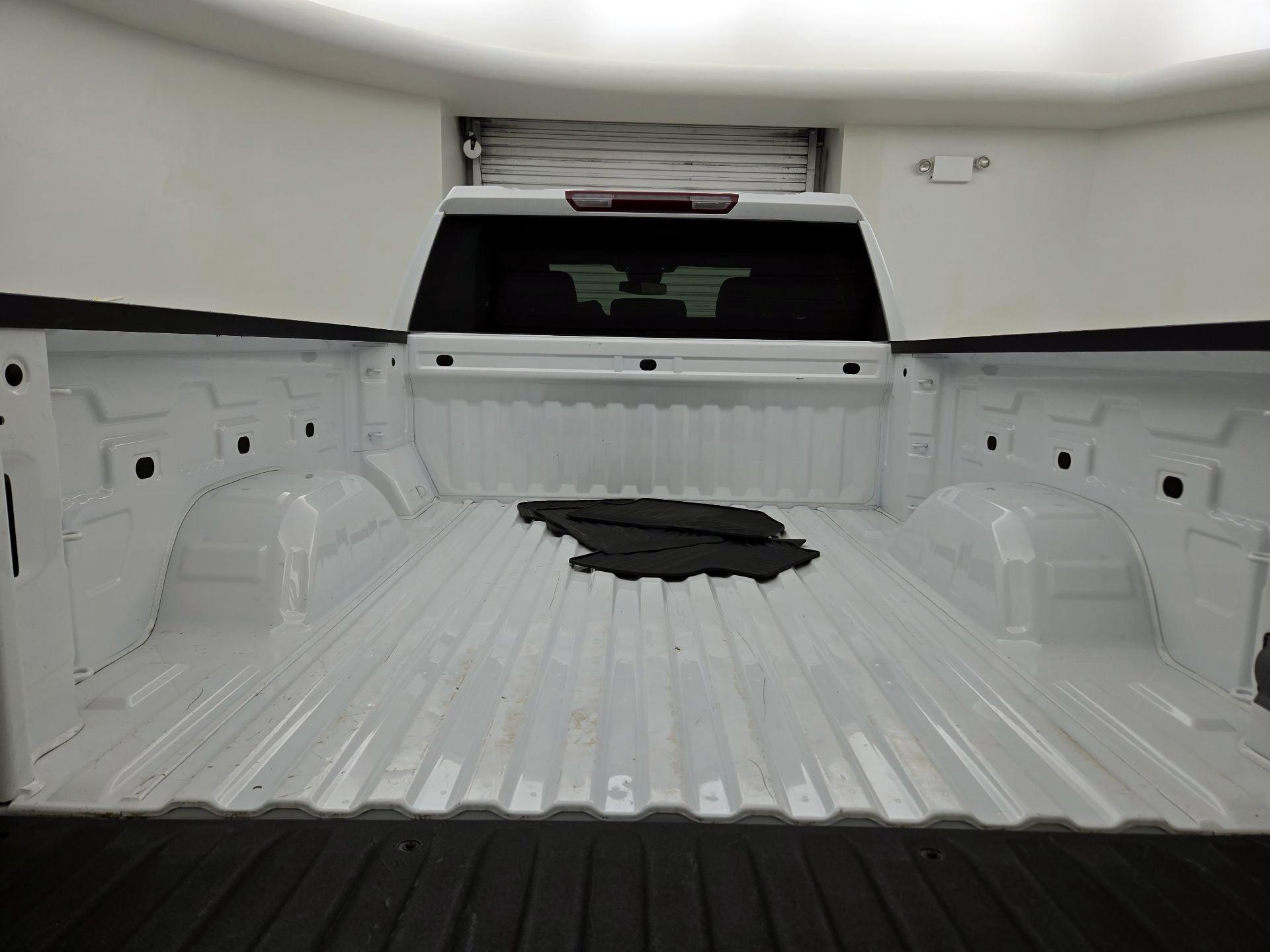 Thumbnail: 2024 GMC Sierra 1500 - 16