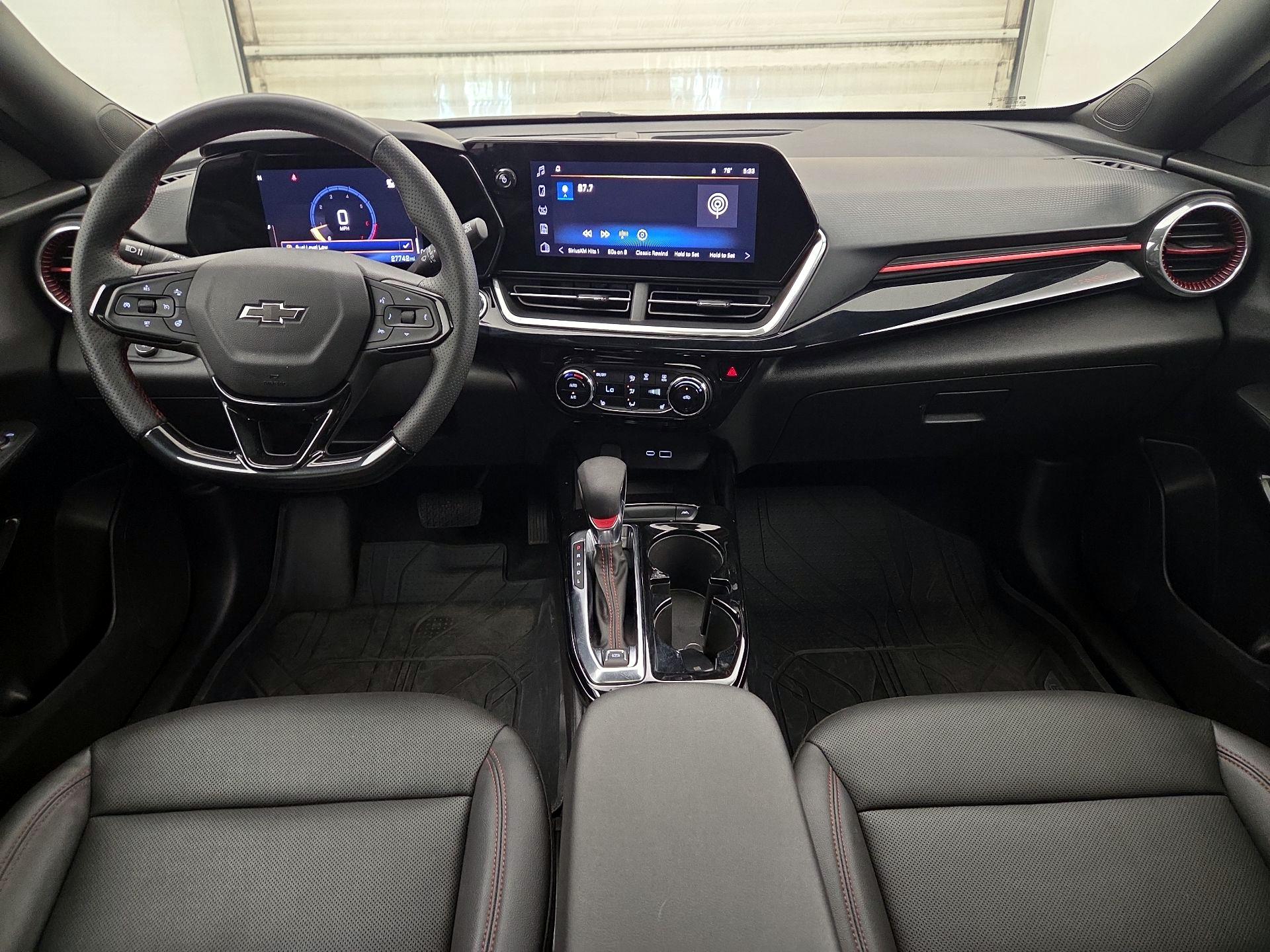 Thumbnail: 2024 Chevrolet Trax - 9