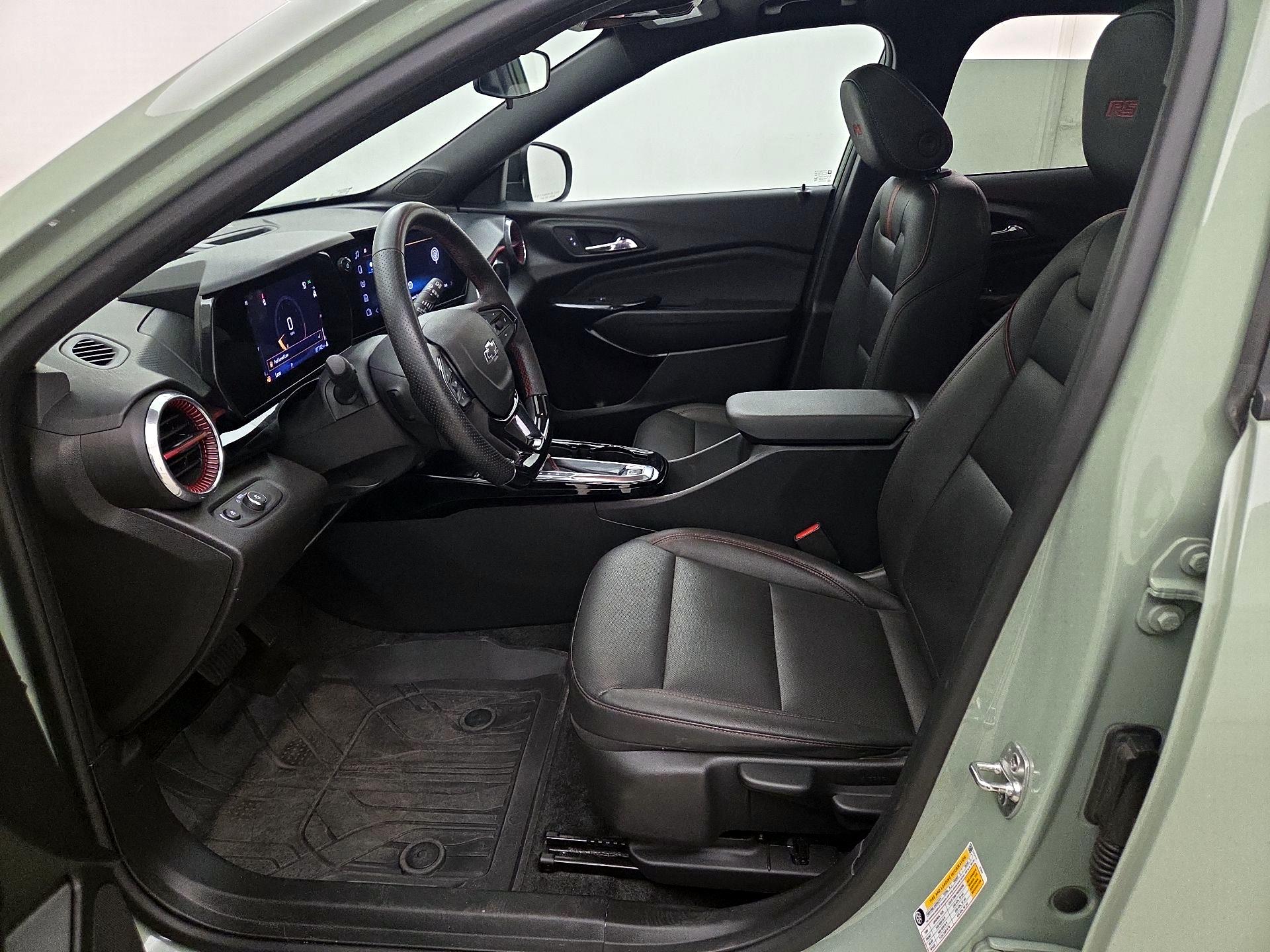 Thumbnail: 2024 Chevrolet Trax - 11