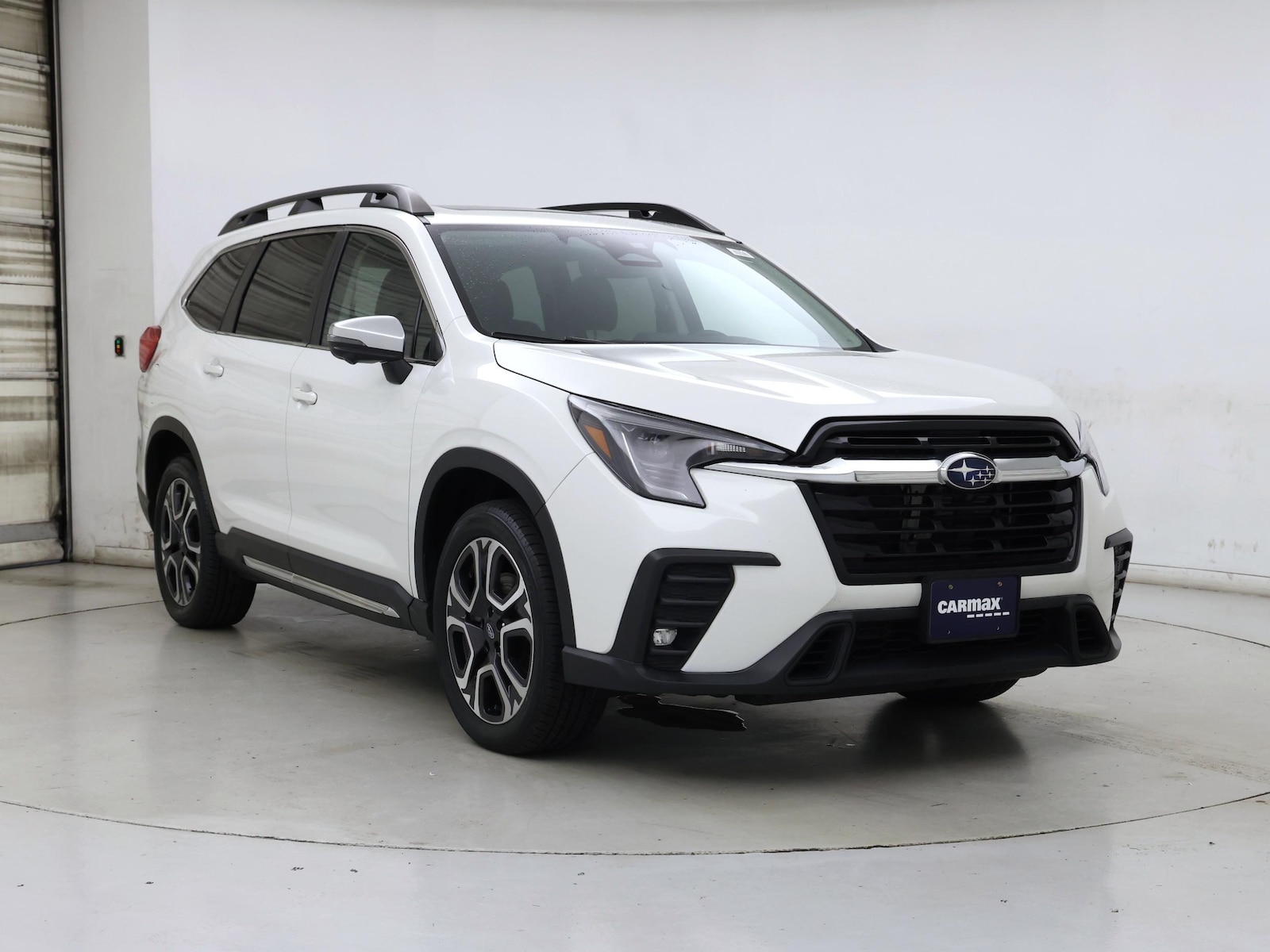 2023 Subaru Ascent Limited - Photo 2