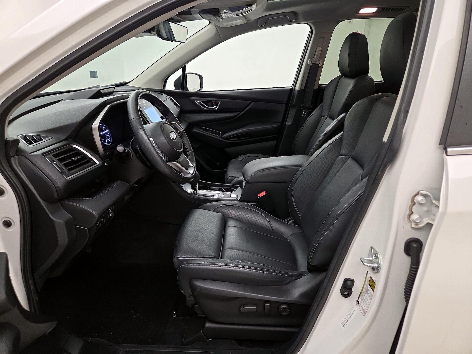 2023 Subaru Ascent Limited - Photo 12