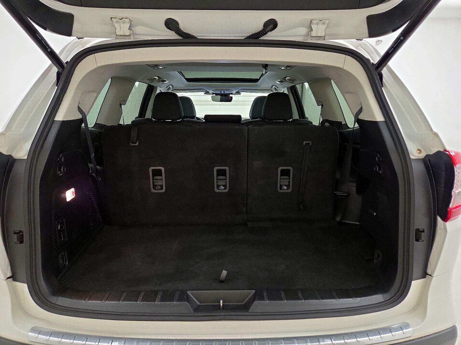 2023 Subaru Ascent Limited - Photo 24