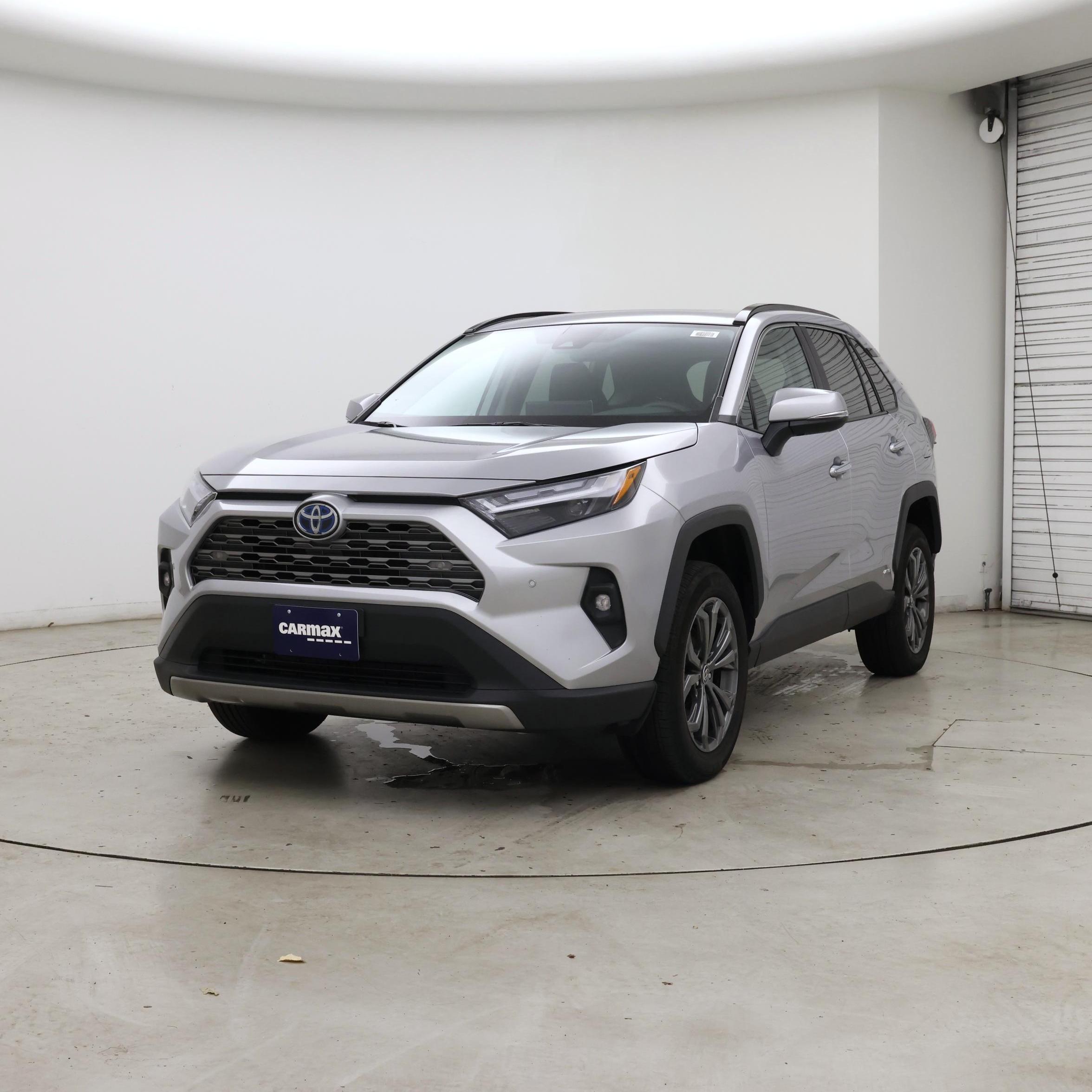 Thumbnail: 2022 Toyota RAV4 - 4