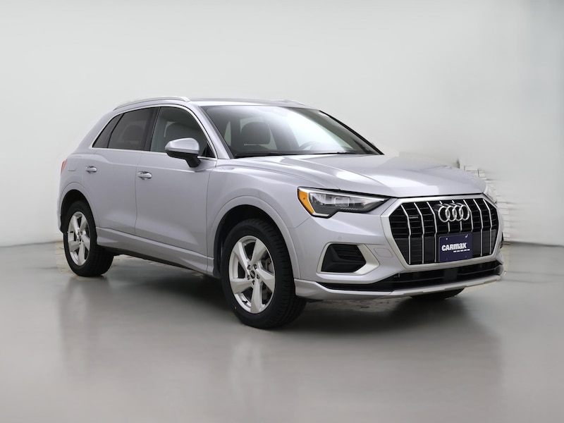 2022 Audi Q3 Premium