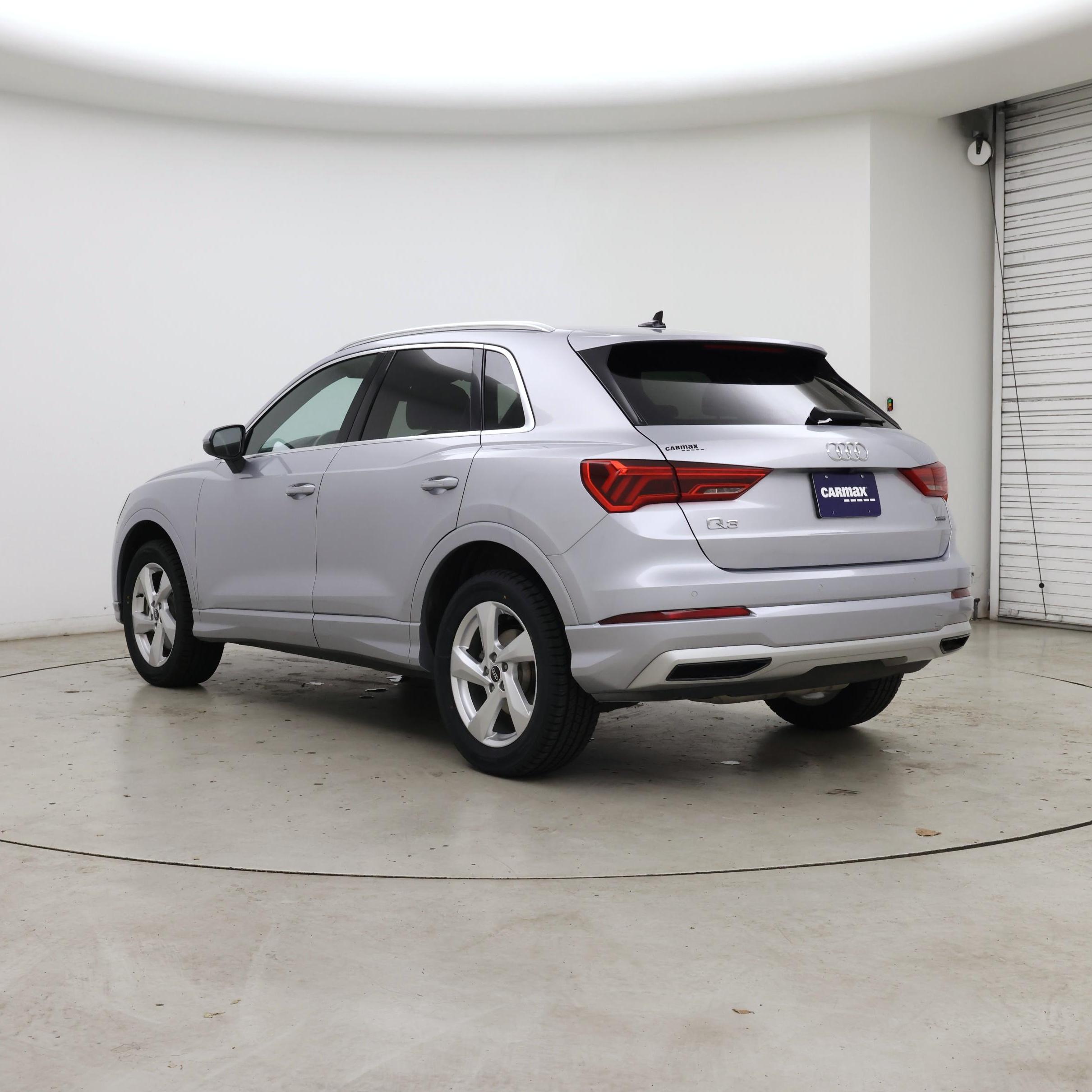 Thumbnail: 2022 Audi Q3 - 2