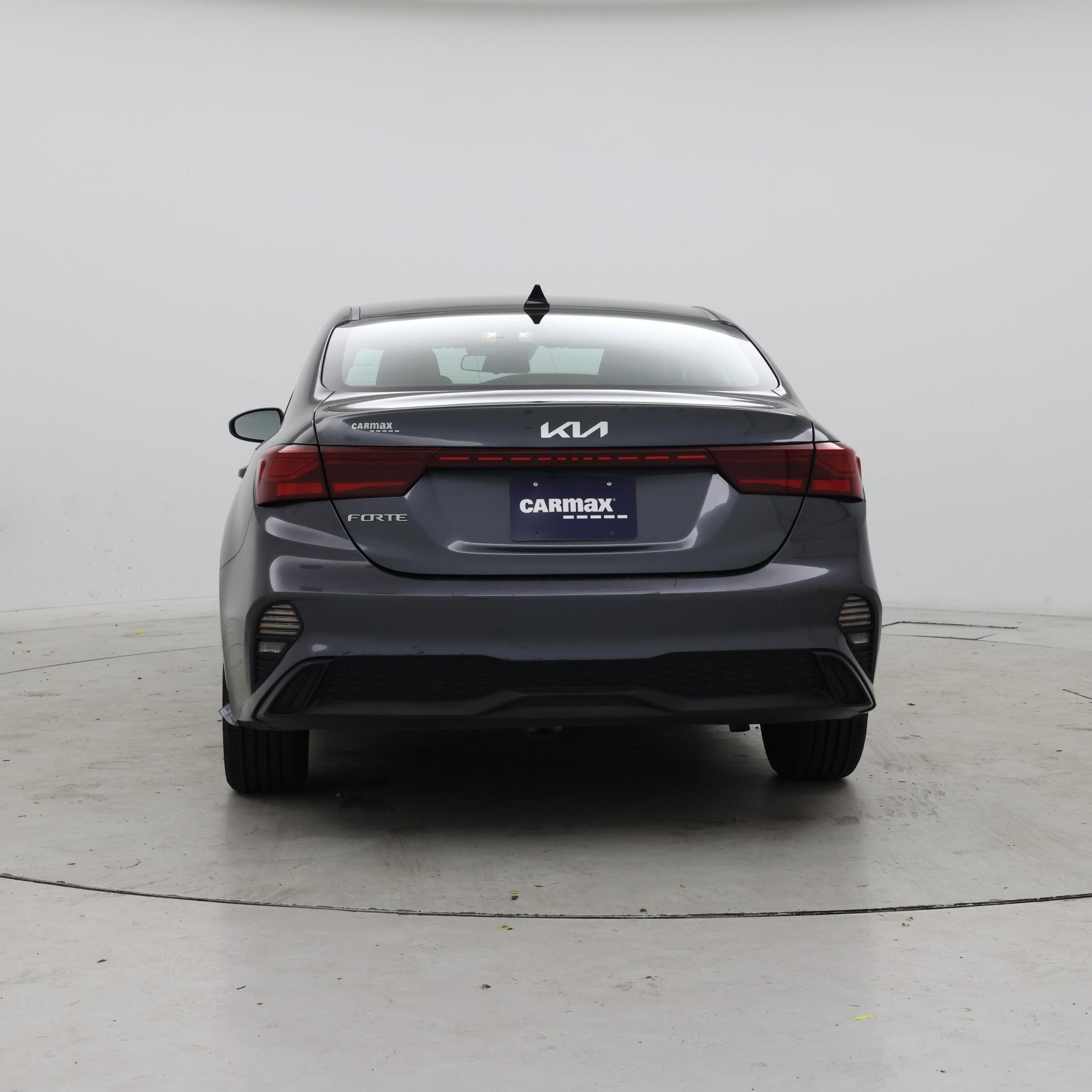 Thumbnail: 2022 Kia Forte - 6