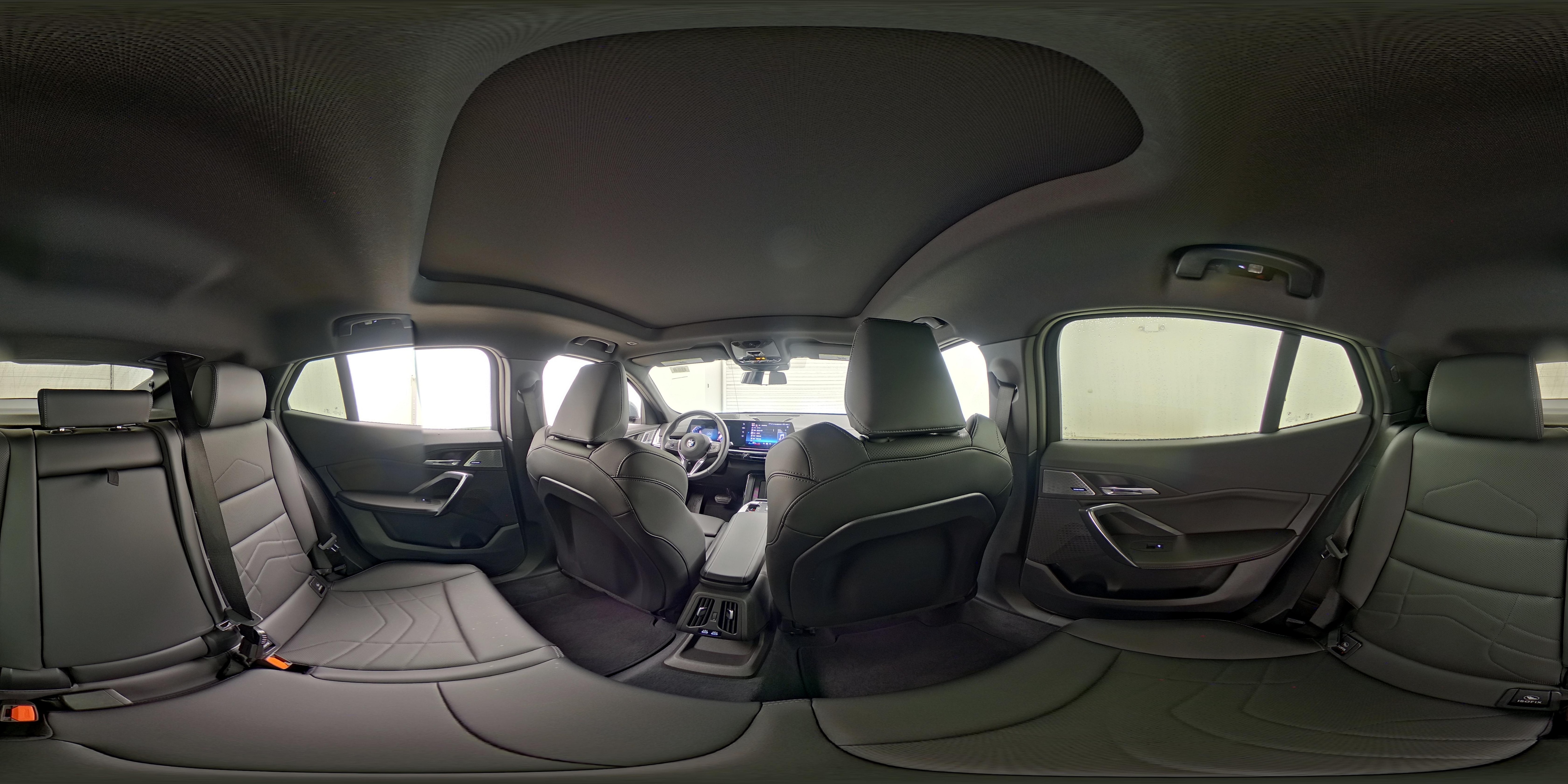 2025 BMW X2 28i - Photo 22