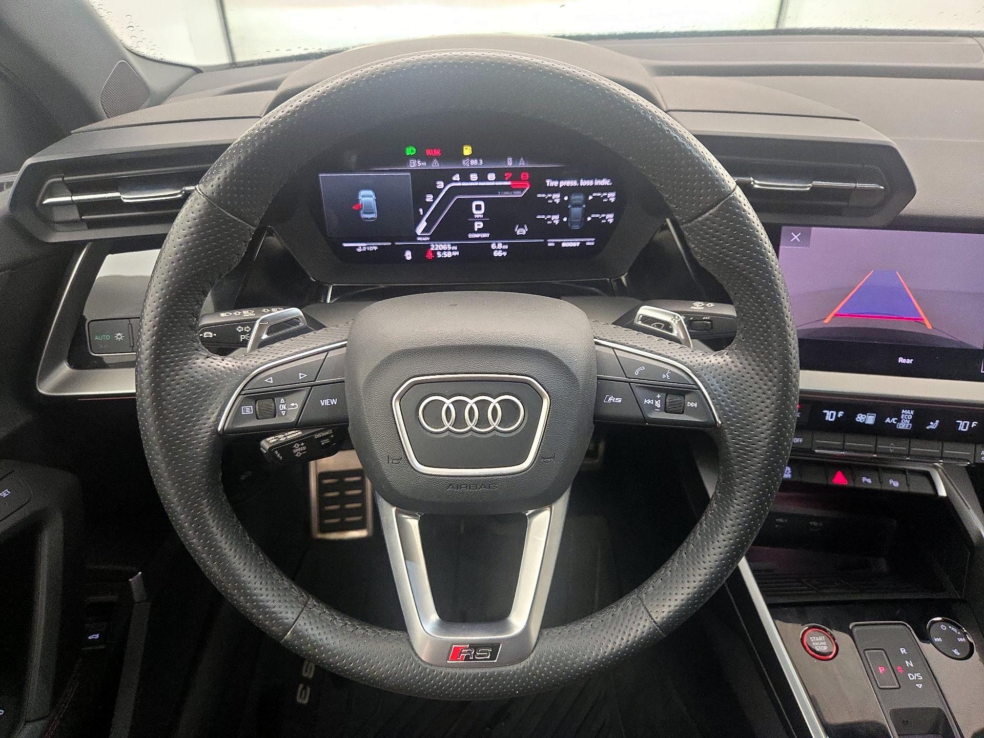 Thumbnail: 2023 Audi RS 3 - 10