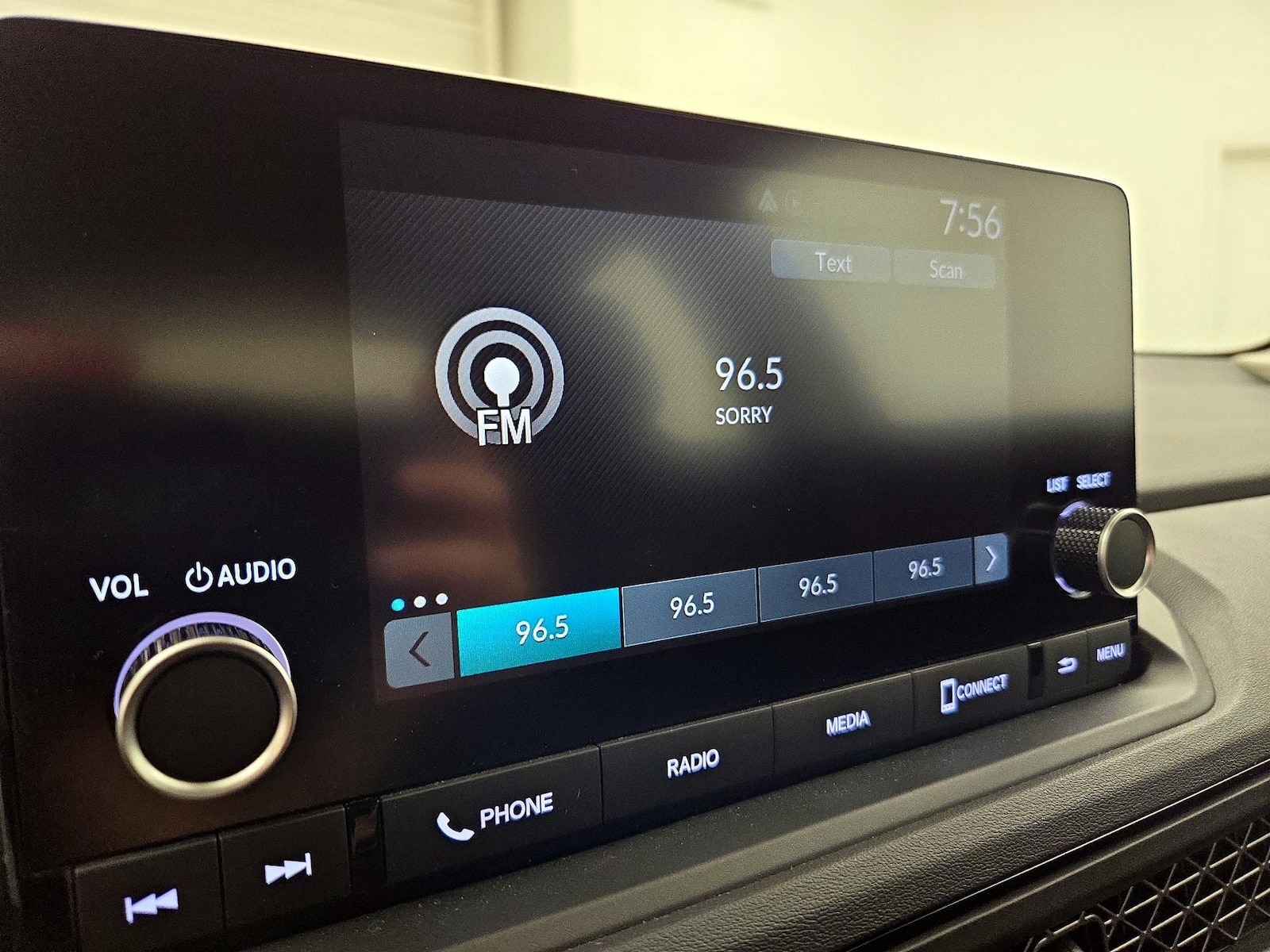 2025 Honda Accord SE - Photo 15