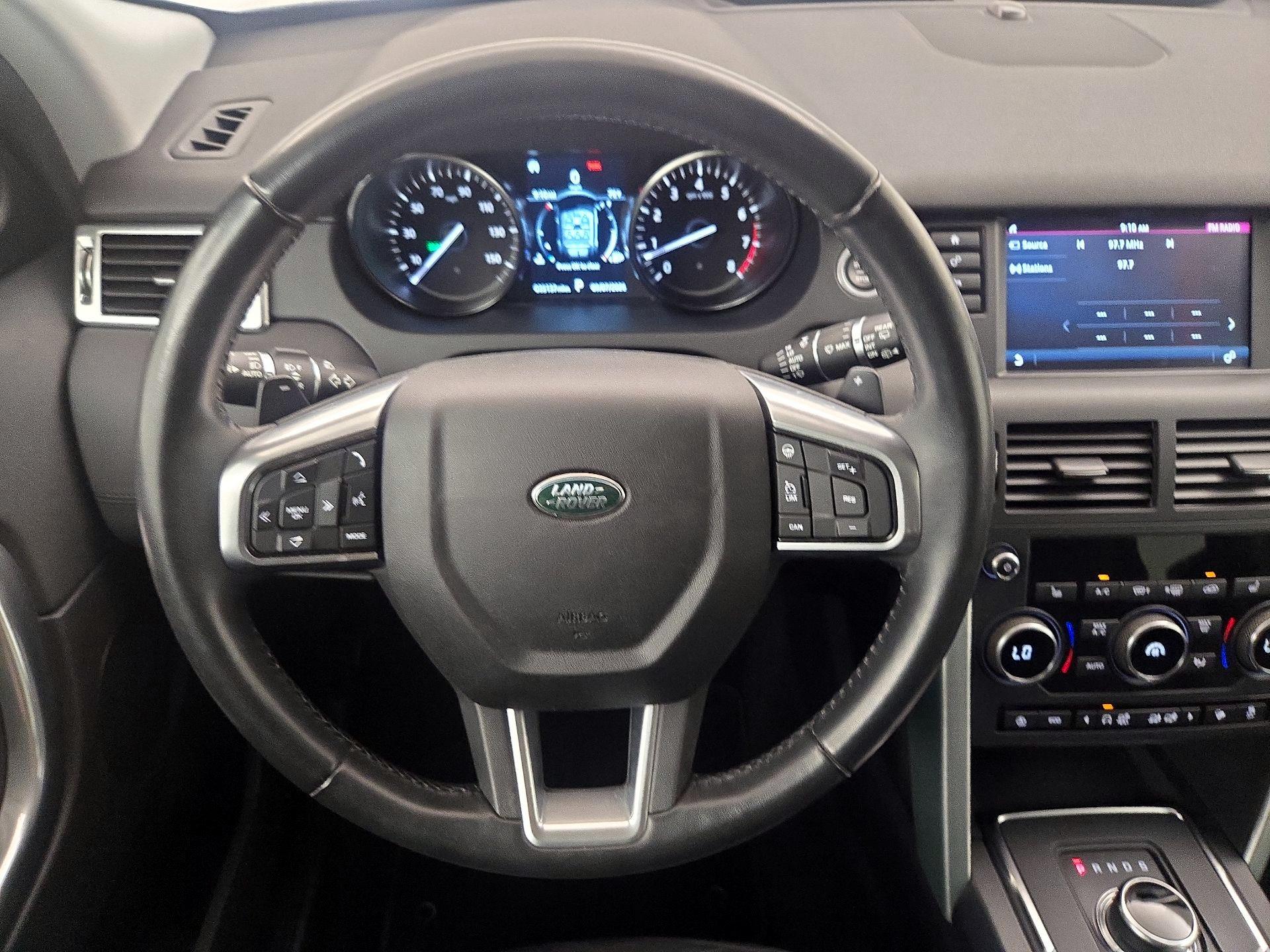 Thumbnail: 2019 Land Rover Discovery Sport - 10