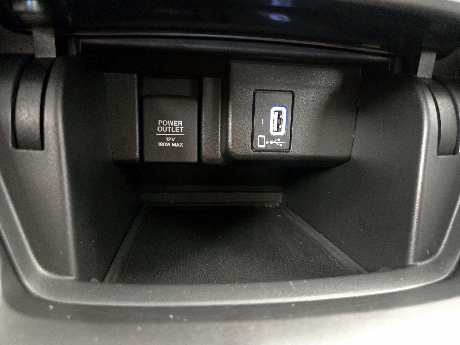 Thumbnail: 2019 Honda Accord - 18