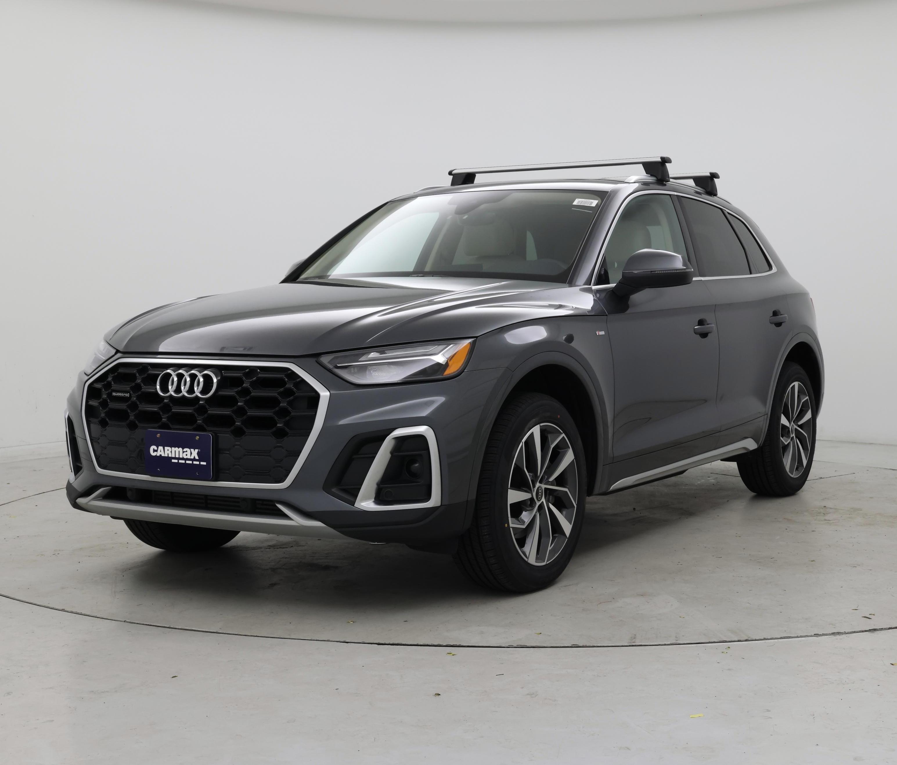 Thumbnail: 2023 Audi Q5 - 4