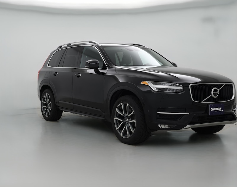 2017 Volvo XC90 T6 Momentum