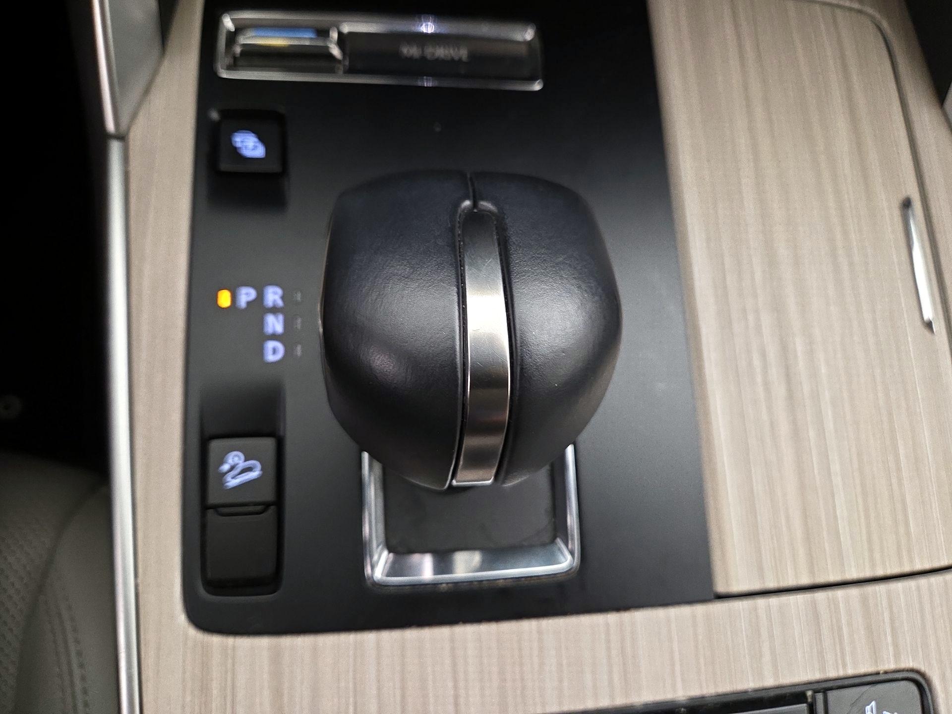 Thumbnail: 2024 Mazda CX-90 - 17
