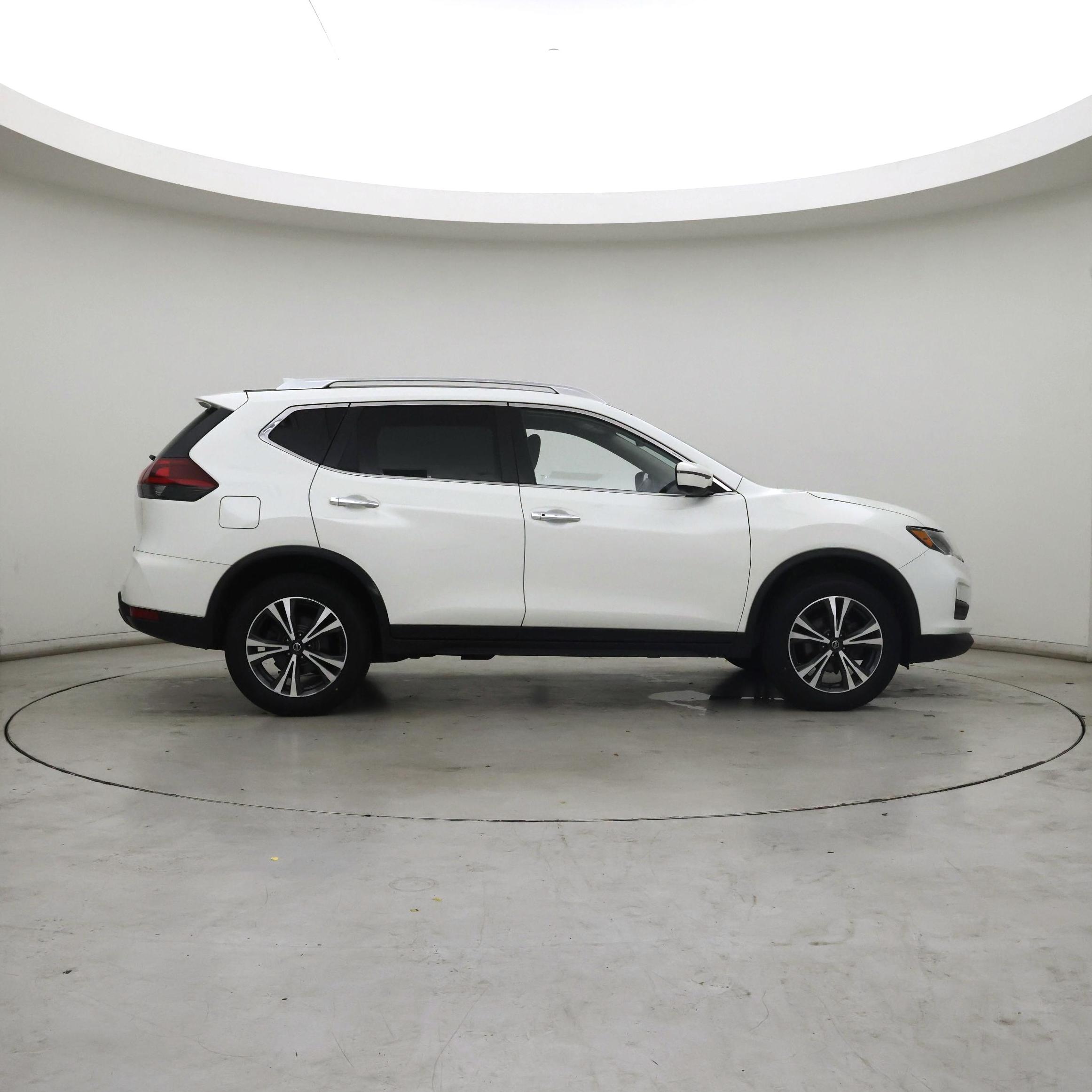 Thumbnail: 2020 Nissan Rogue - 7