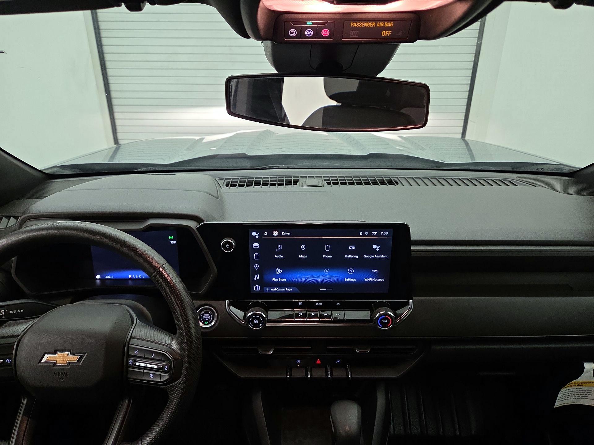 Thumbnail: 2023 Chevrolet Colorado - 9