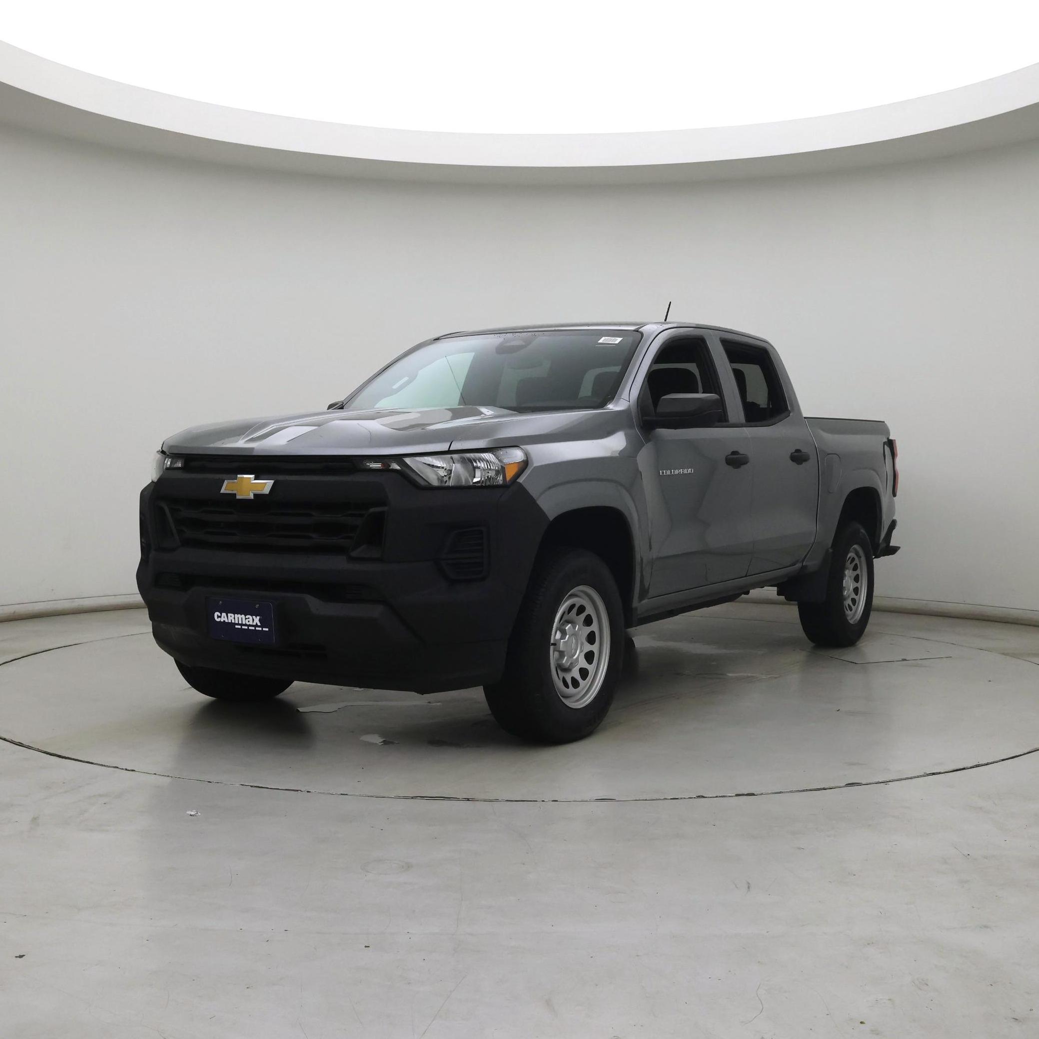 Thumbnail: 2023 Chevrolet Colorado - 4