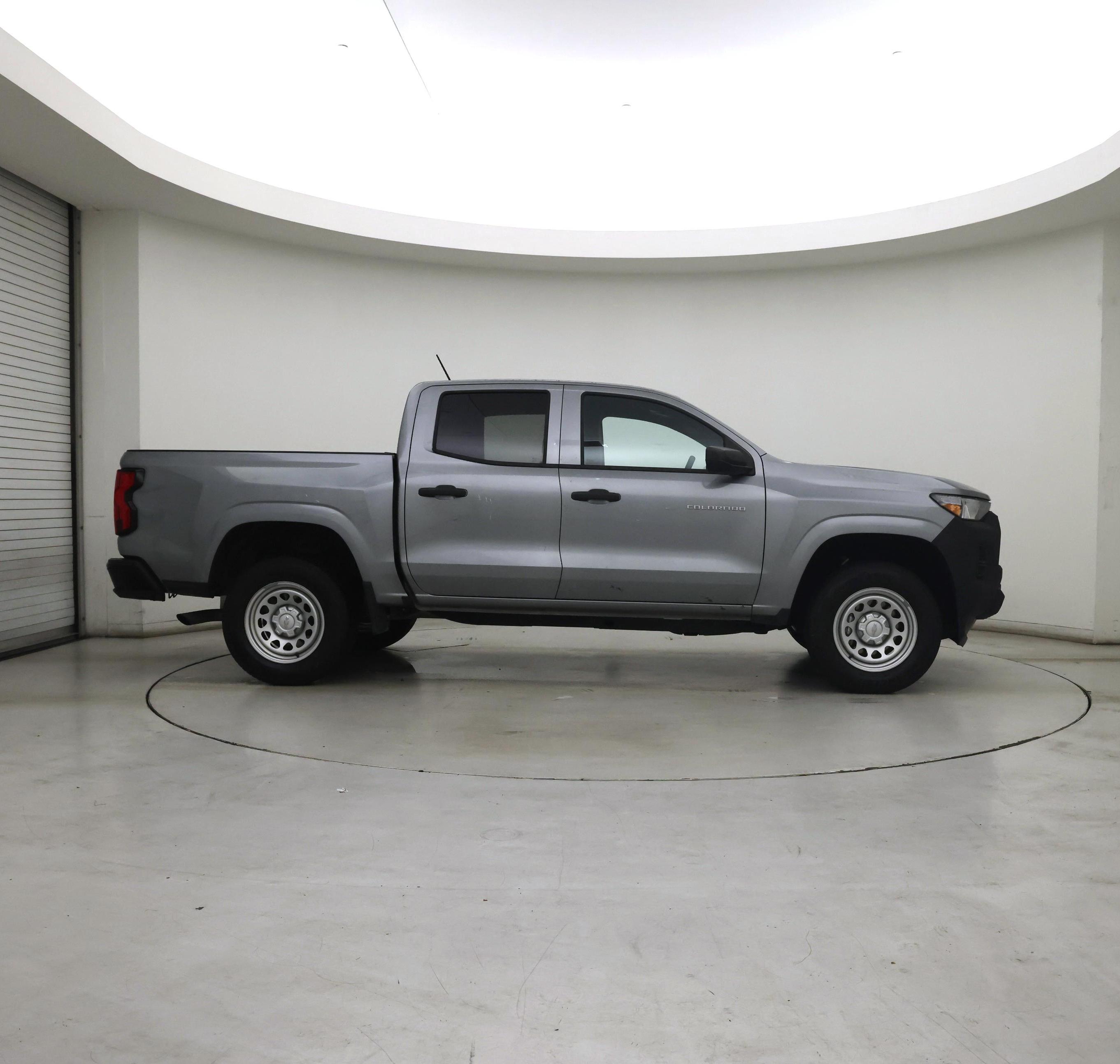 Thumbnail: 2023 Chevrolet Colorado - 7