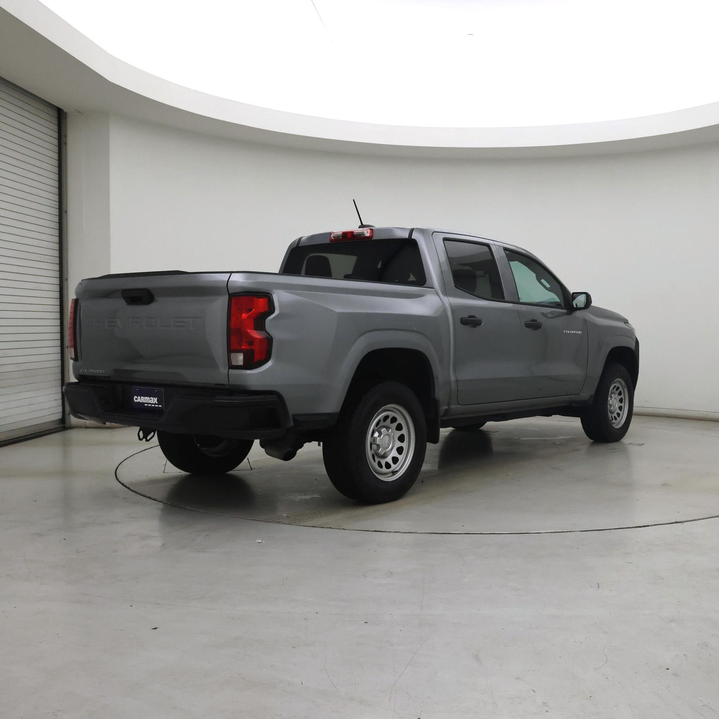Thumbnail: 2023 Chevrolet Colorado - 8
