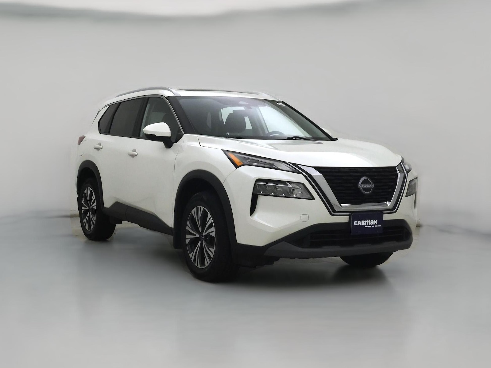 2023 Nissan Rogue SV - Photo 1