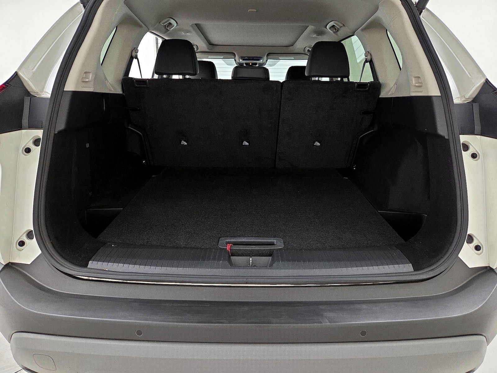 2023 Nissan Rogue SV - Photo 22