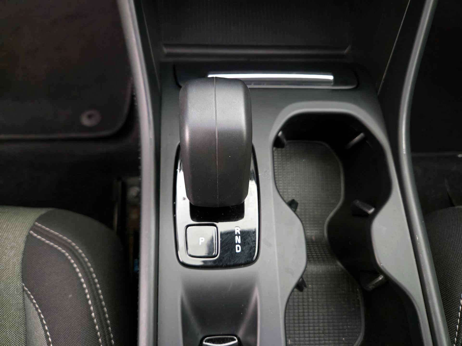 Thumbnail: 2023 Volvo XC40 - 18