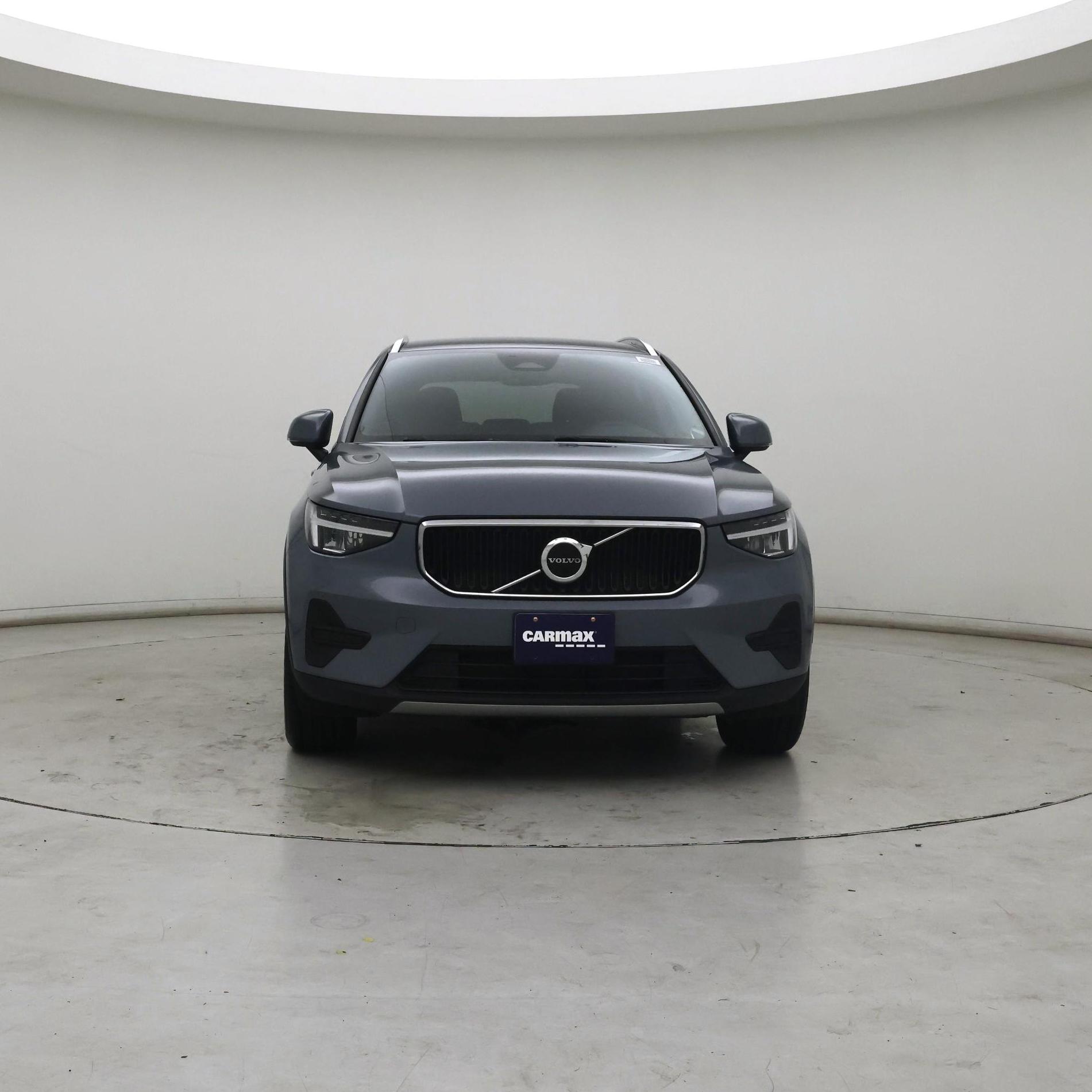Thumbnail: 2023 Volvo XC40 - 5