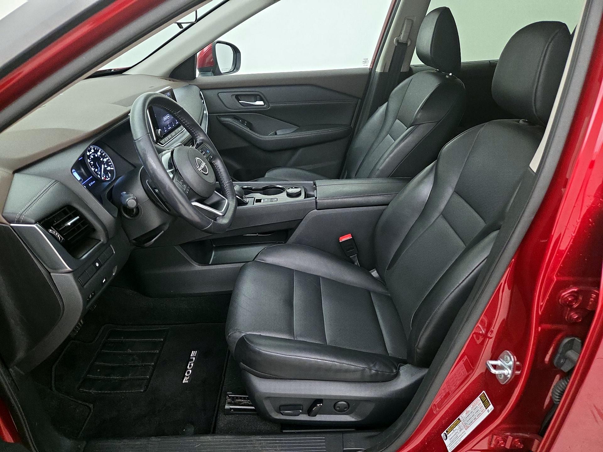 Thumbnail: 2022 Nissan Rogue - 11