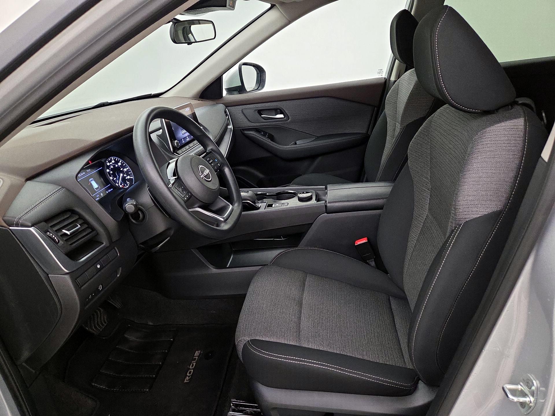 Thumbnail: 2023 Nissan Rogue - 11