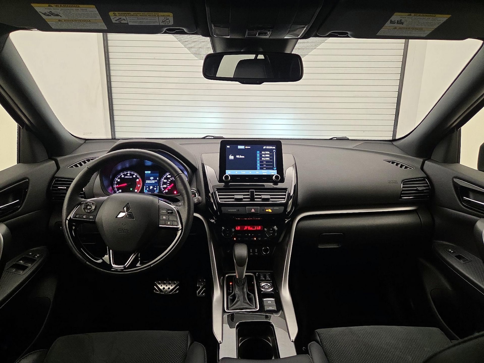 2025 Mitsubishi Eclipse Cross Black Edition - Photo 10