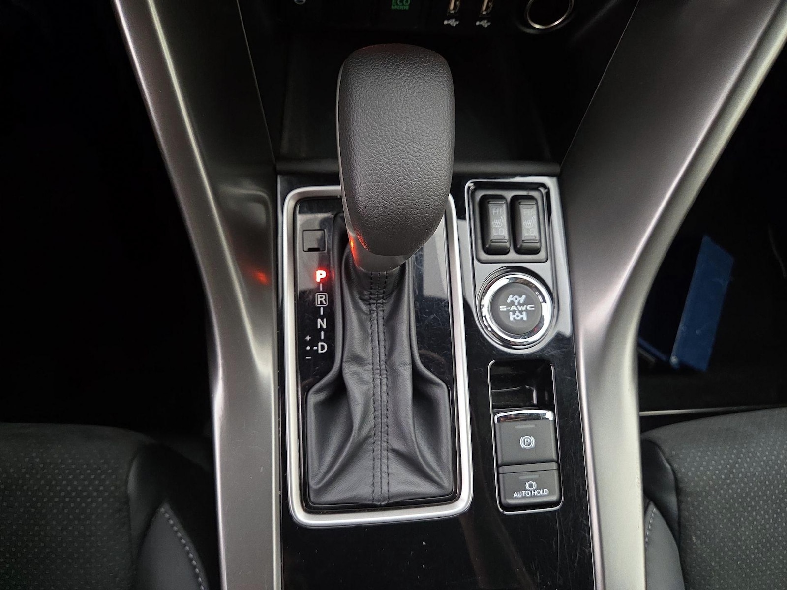 2025 Mitsubishi Eclipse Cross Black Edition - Photo 18