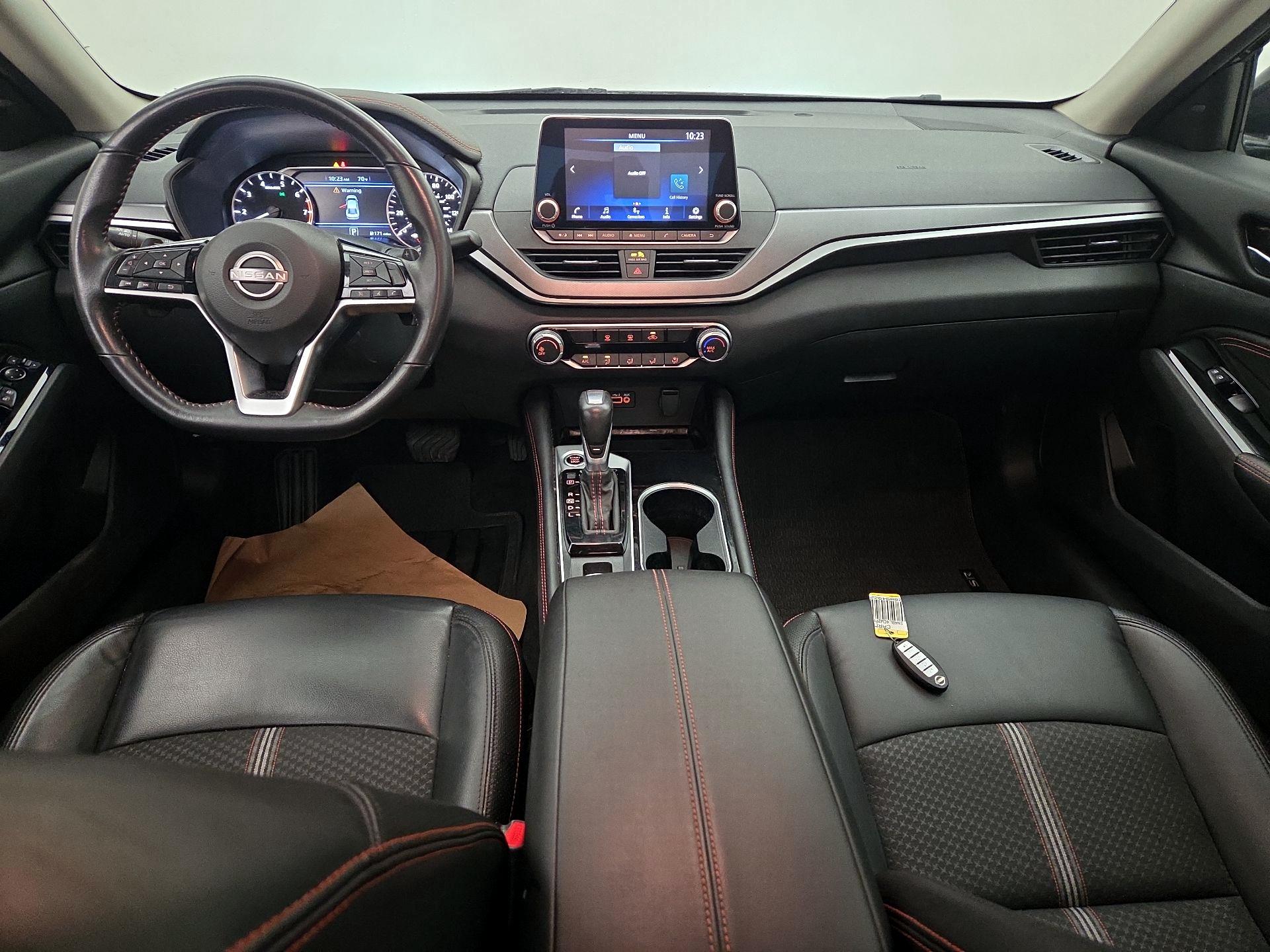 Thumbnail: 2023 Nissan Altima - 9