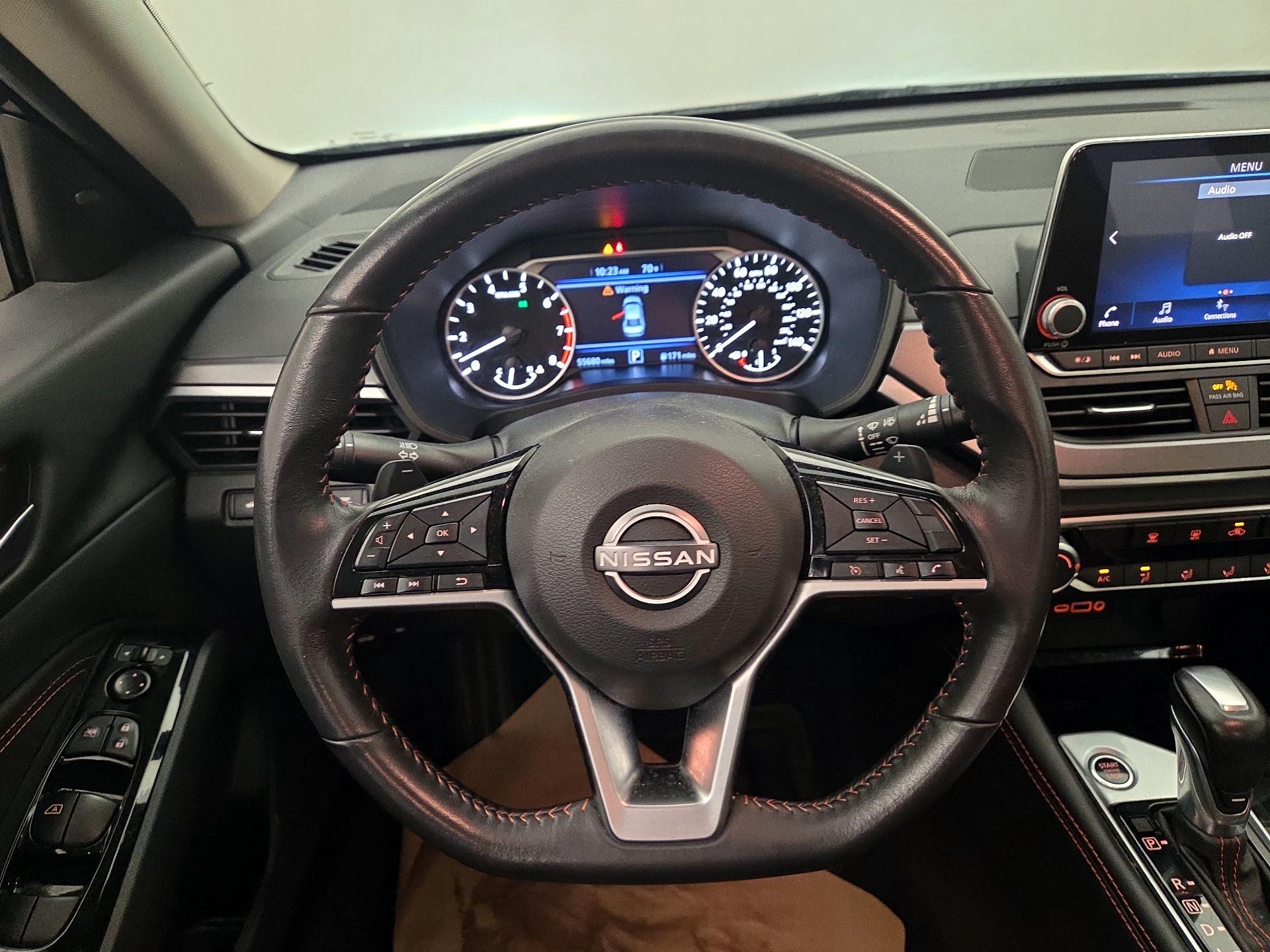 Thumbnail: 2023 Nissan Altima - 10