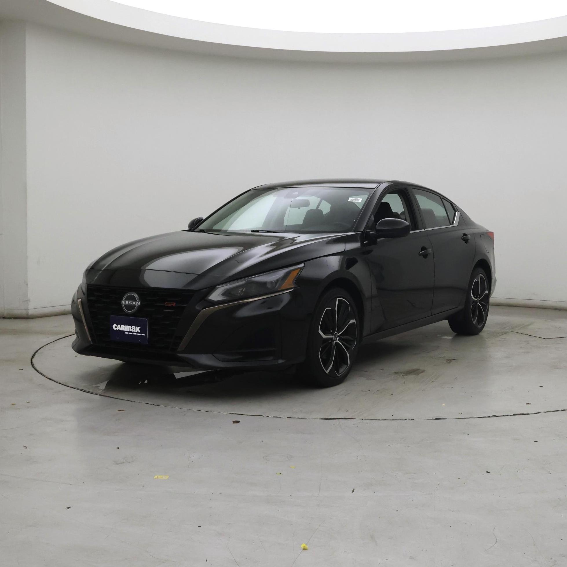 Thumbnail: 2023 Nissan Altima - 4