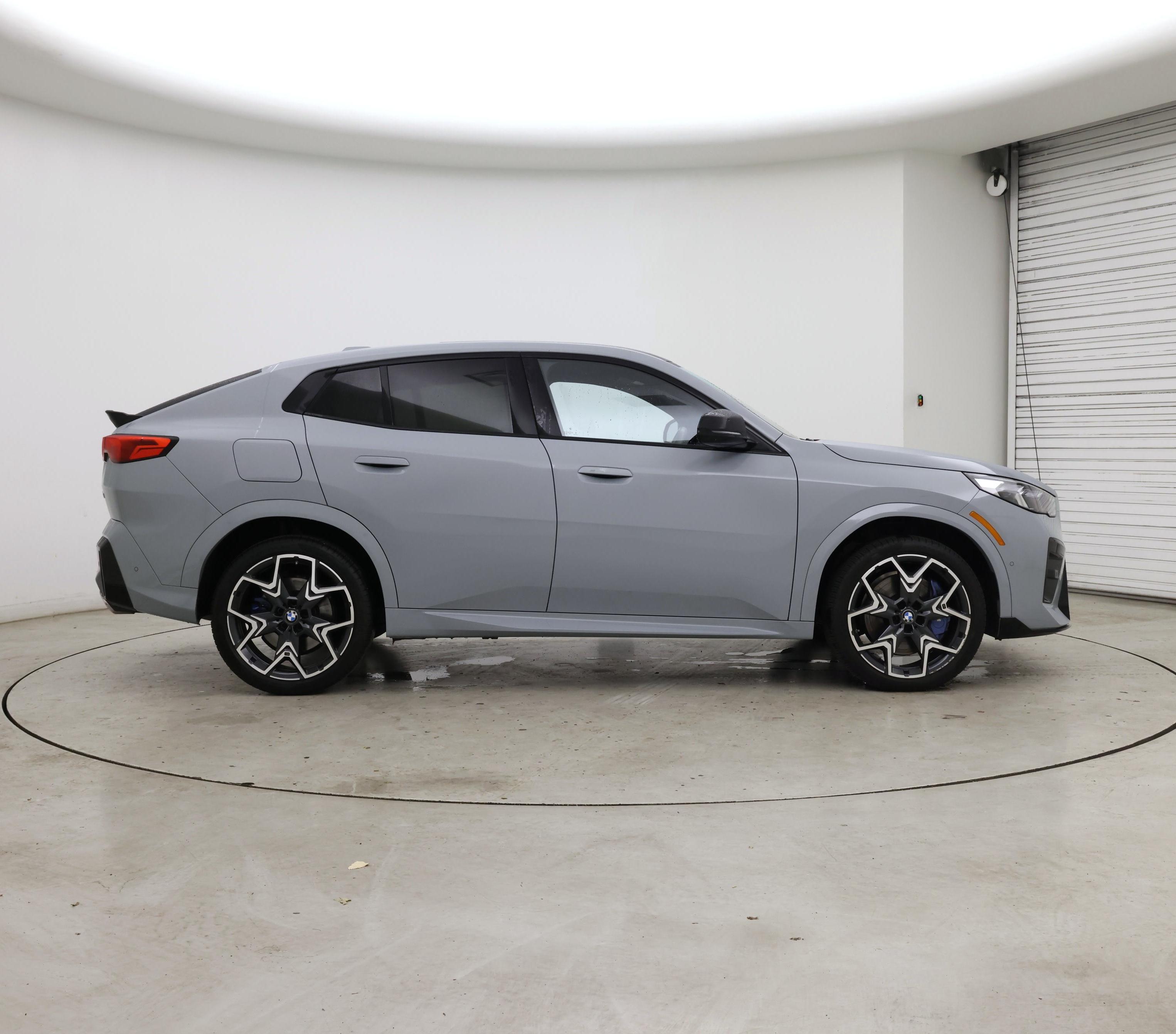 Thumbnail: 2025 BMW X2 - 7