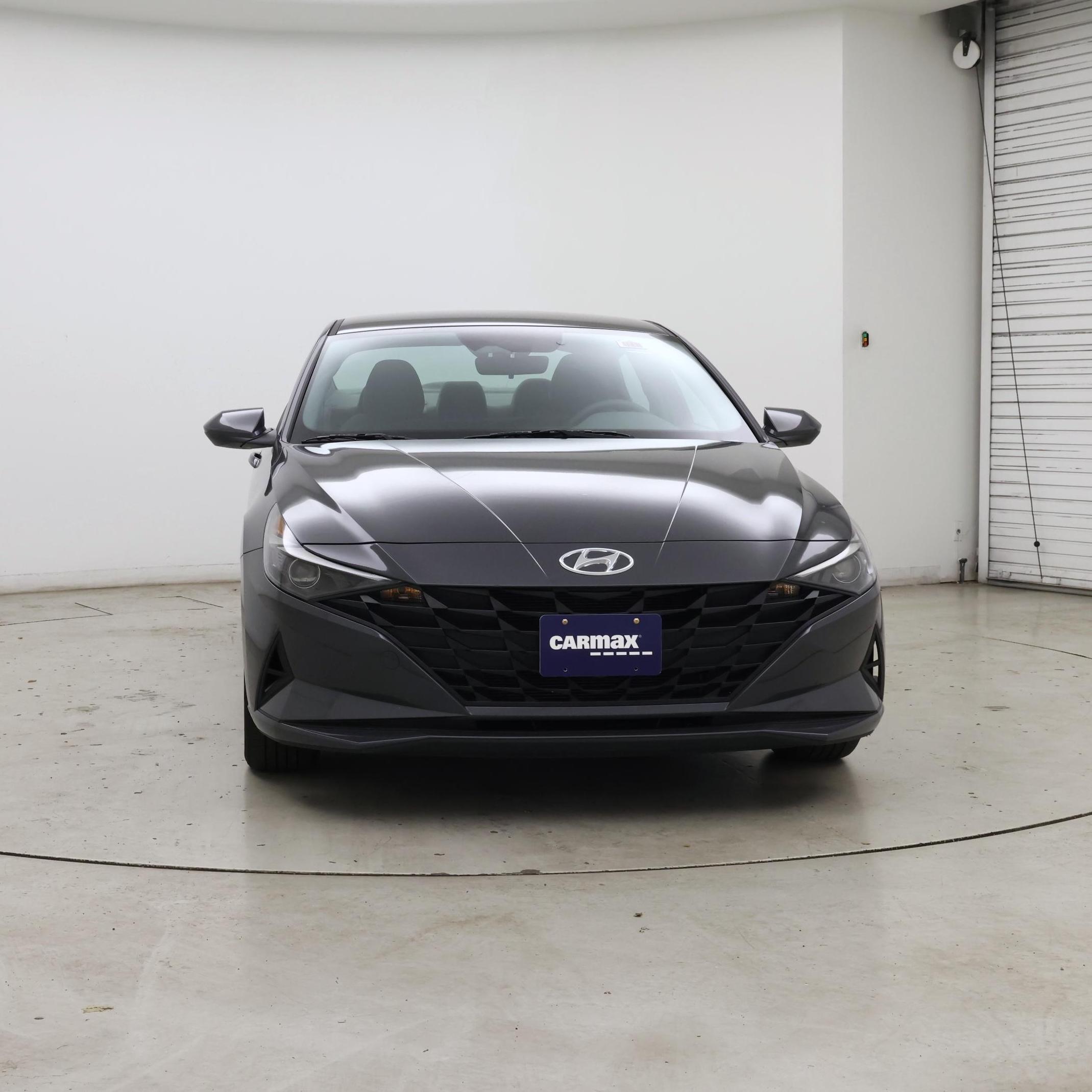 Thumbnail: 2023 Hyundai Elantra - 5