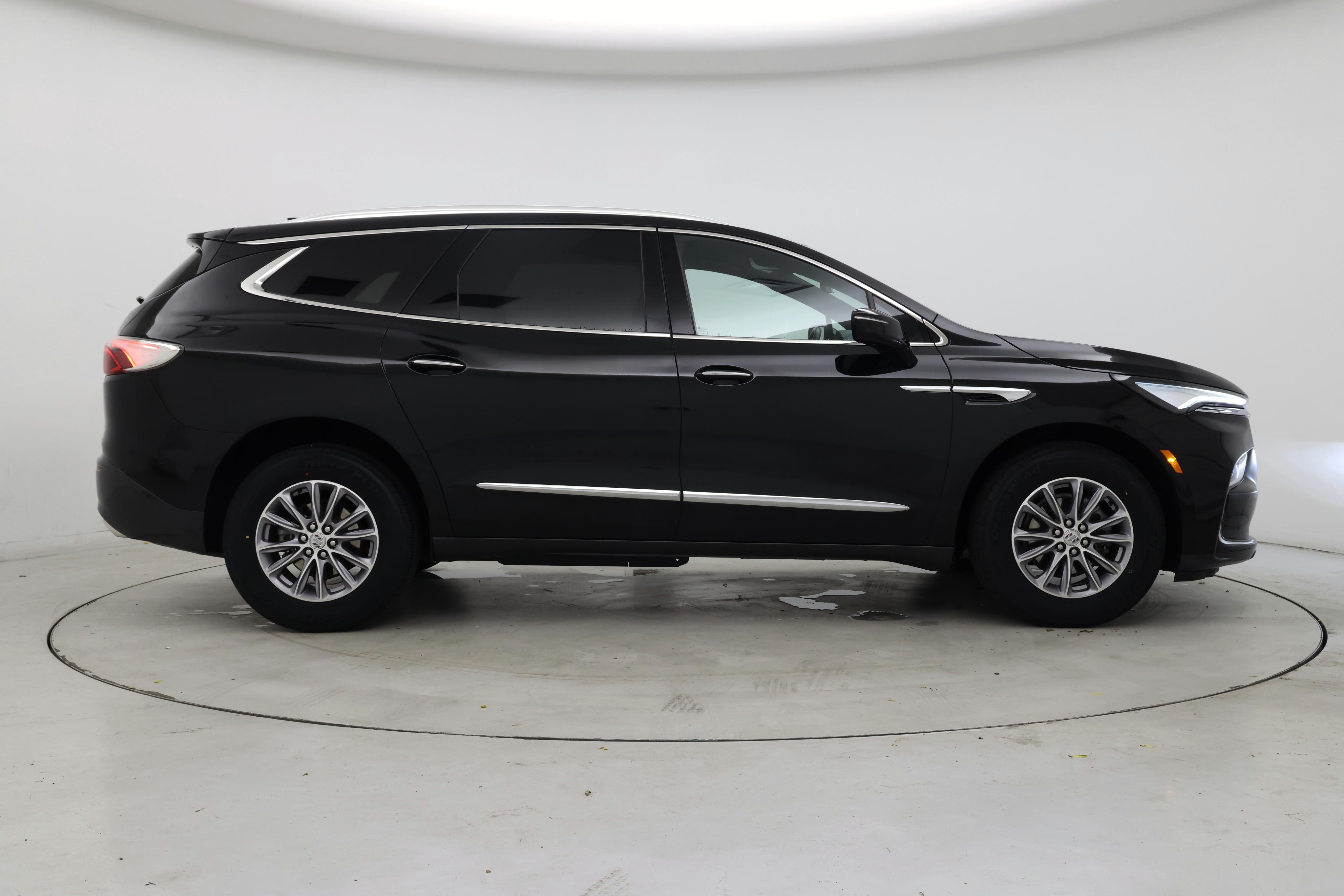 Thumbnail: 2023 Buick Enclave - 7