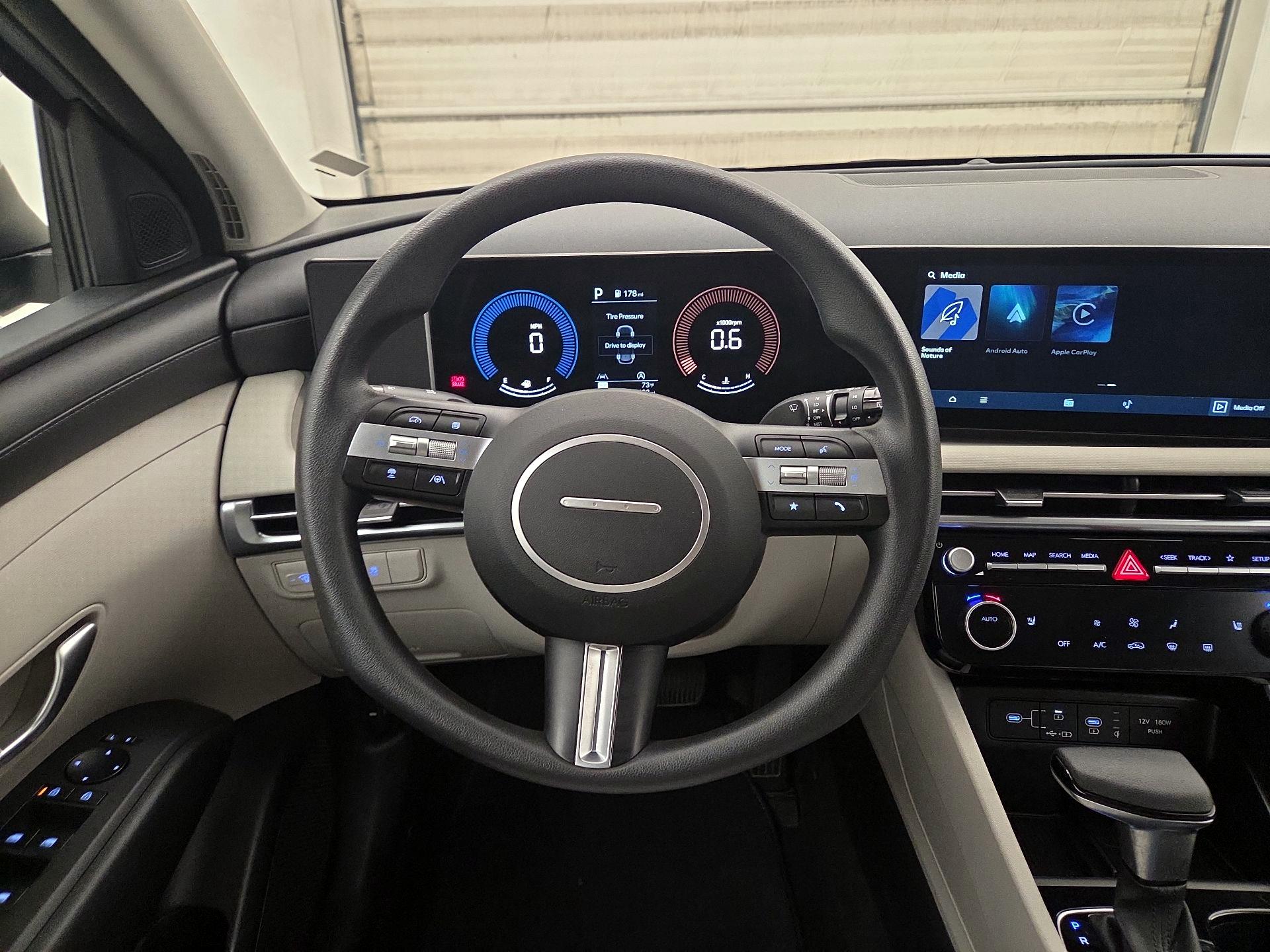 Thumbnail: 2025 Hyundai Tucson - 10
