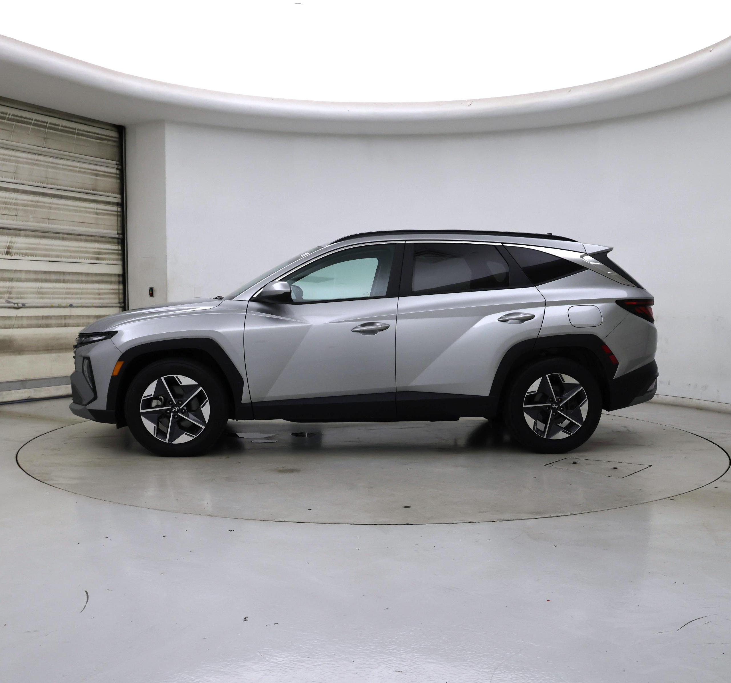 Thumbnail: 2025 Hyundai Tucson - 3