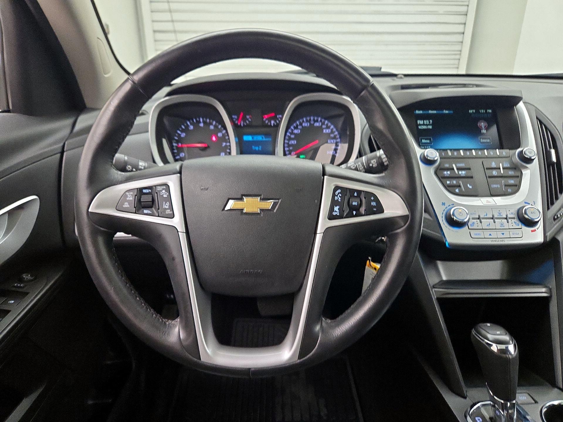 Thumbnail: 2016 Chevrolet Equinox - 10